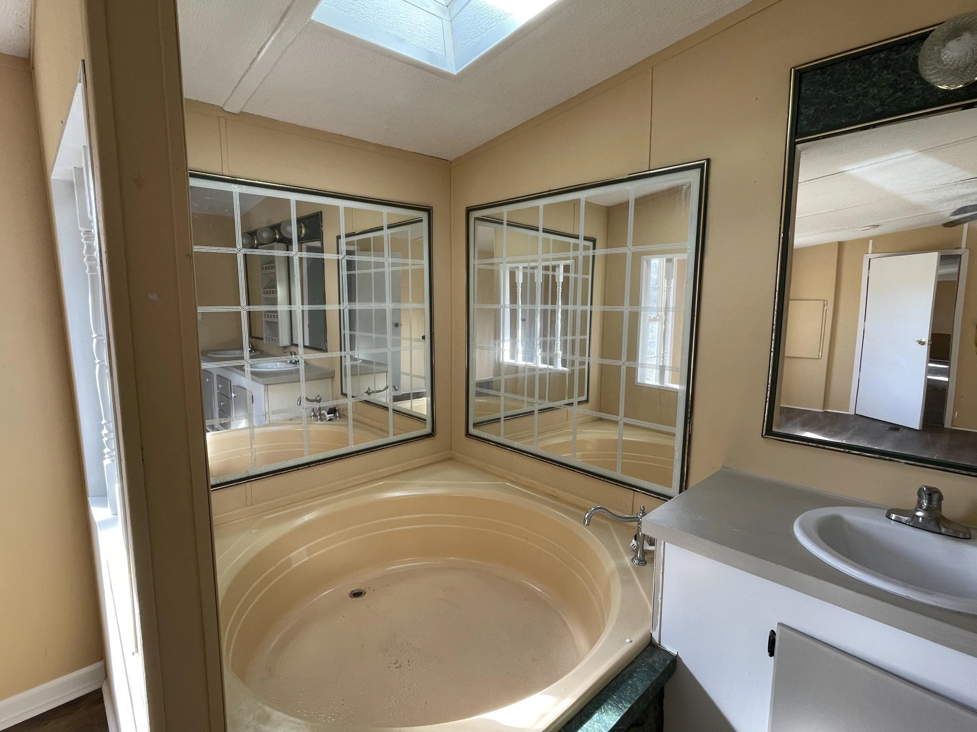 287 Tyree CIR - Photo 21