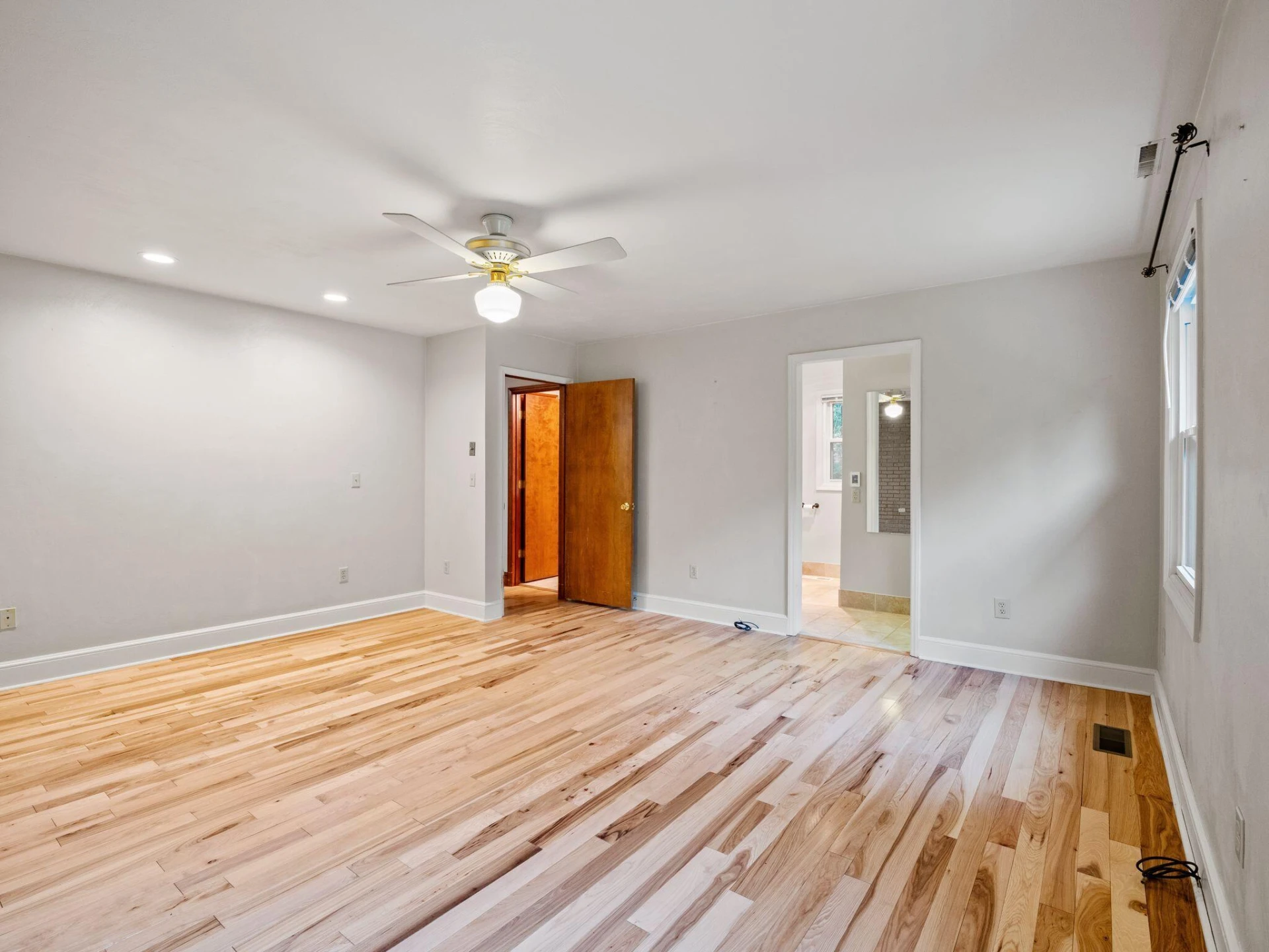 2524 Hopkins RD - Photo 19