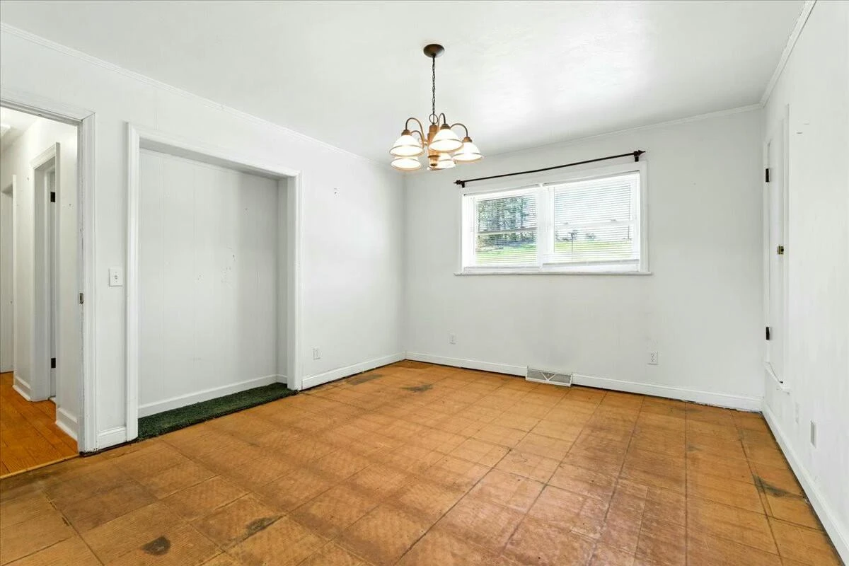 2351 Reese Mountain RD - Photo 14