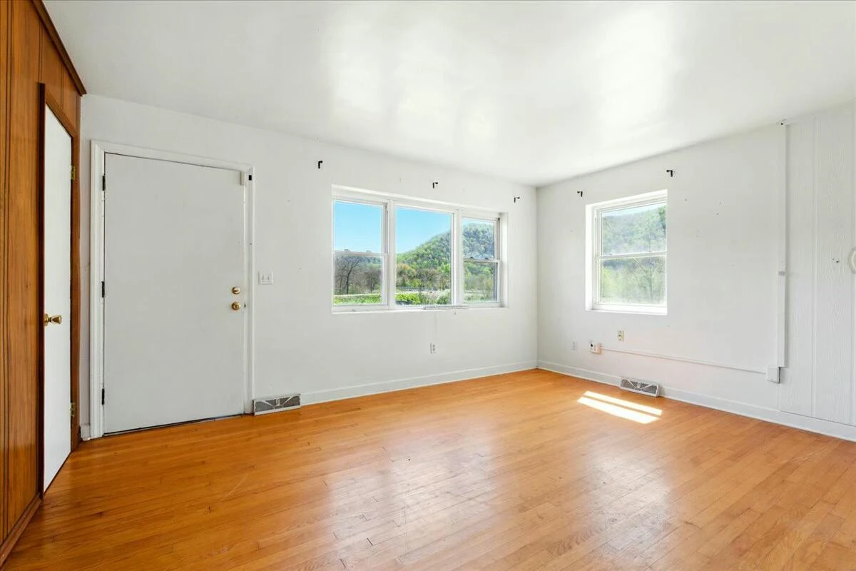 2351 Reese Mountain RD - Photo 39