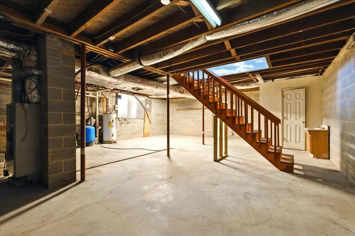 2351 Reese Mountain RD - Photo 47