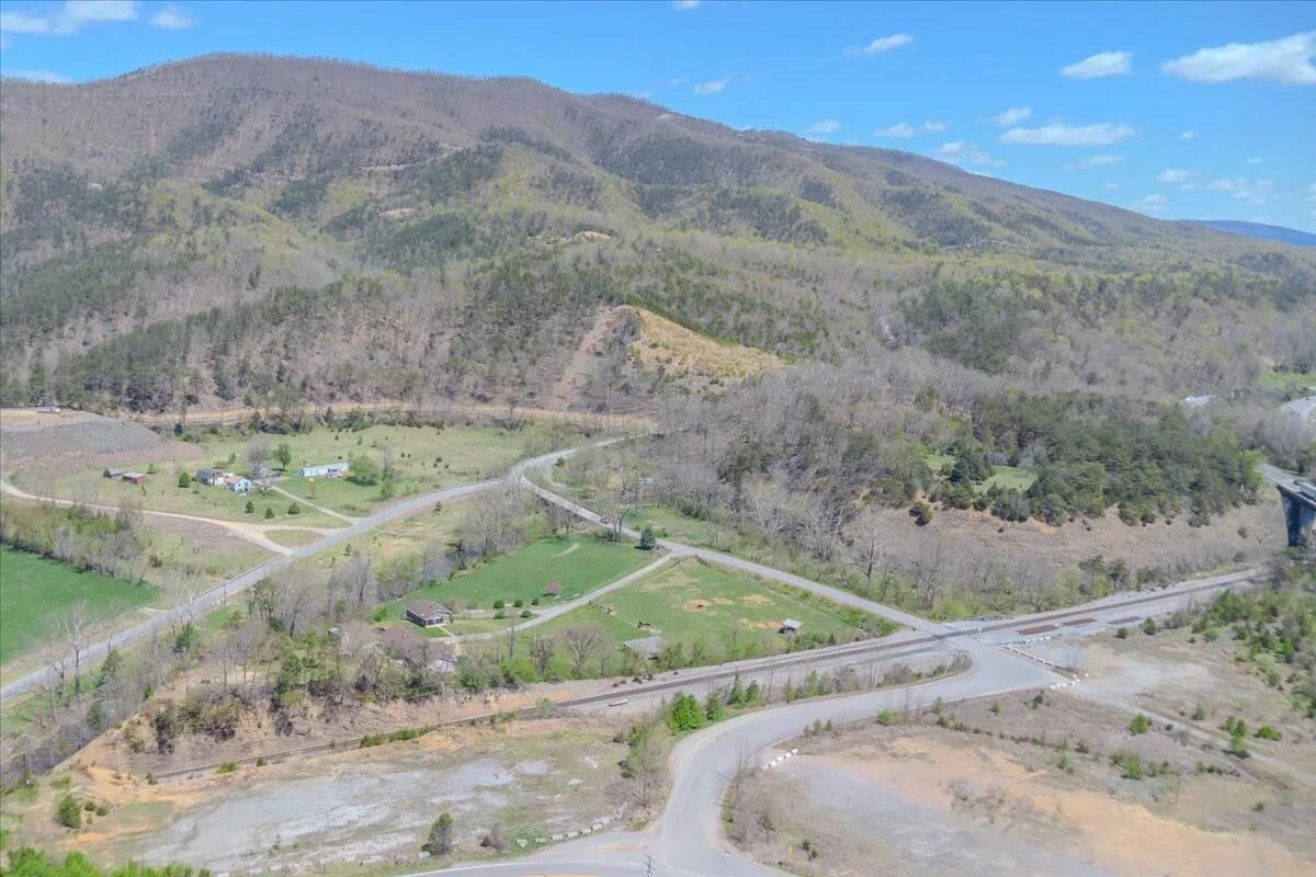 2351 Reese Mountain RD - Photo 56