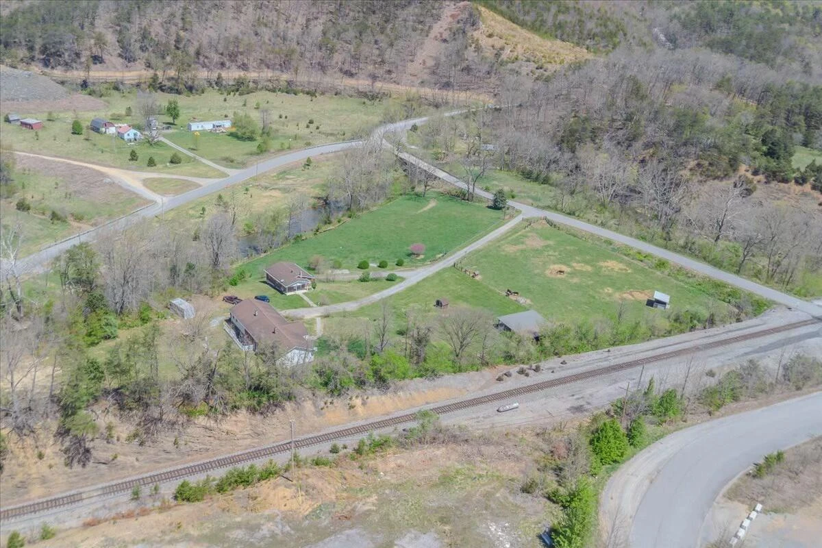 2351 Reese Mountain RD - Photo 57