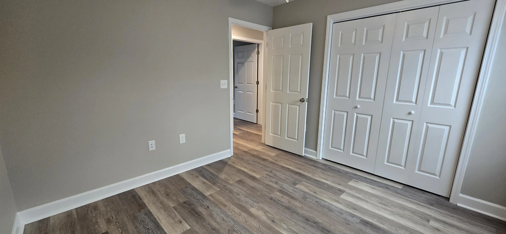 216 Franklin AVE - Photo 5