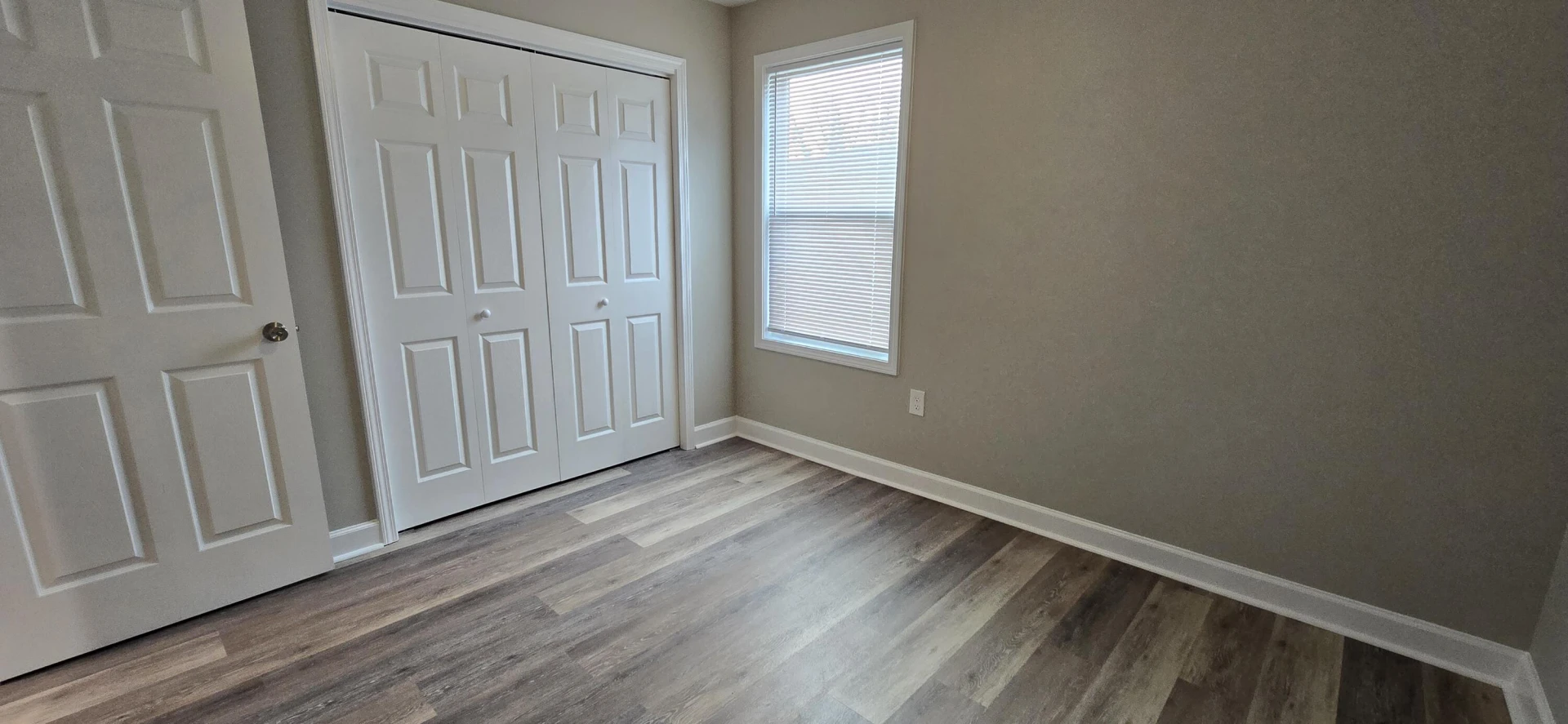 216 Franklin AVE - Photo 8