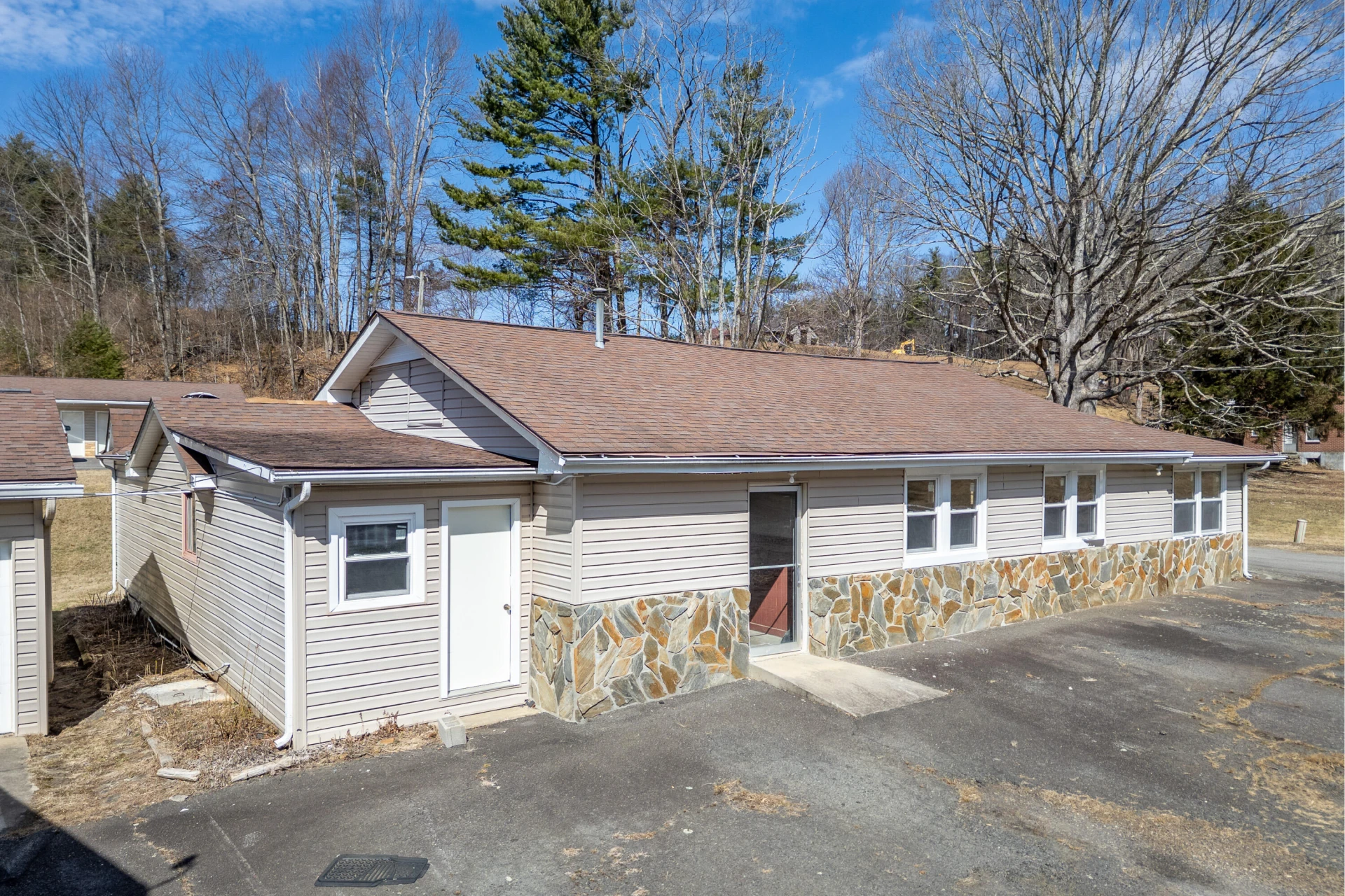 2295 Jeb Stuart Hwy - Photo 41