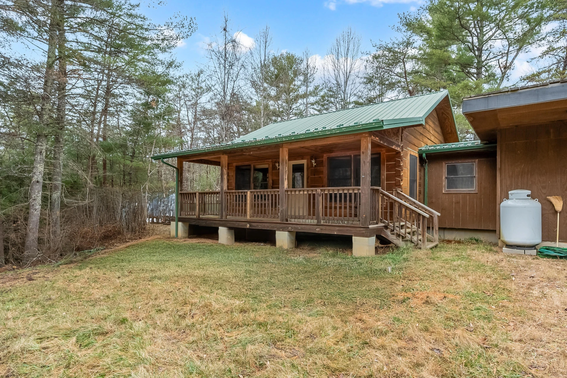 391 Airport RD NW - Photo 7