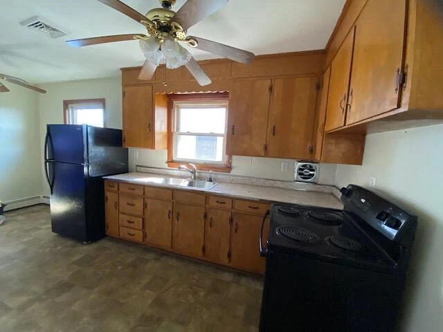 1910 Mercer AVE NW - Photo 6