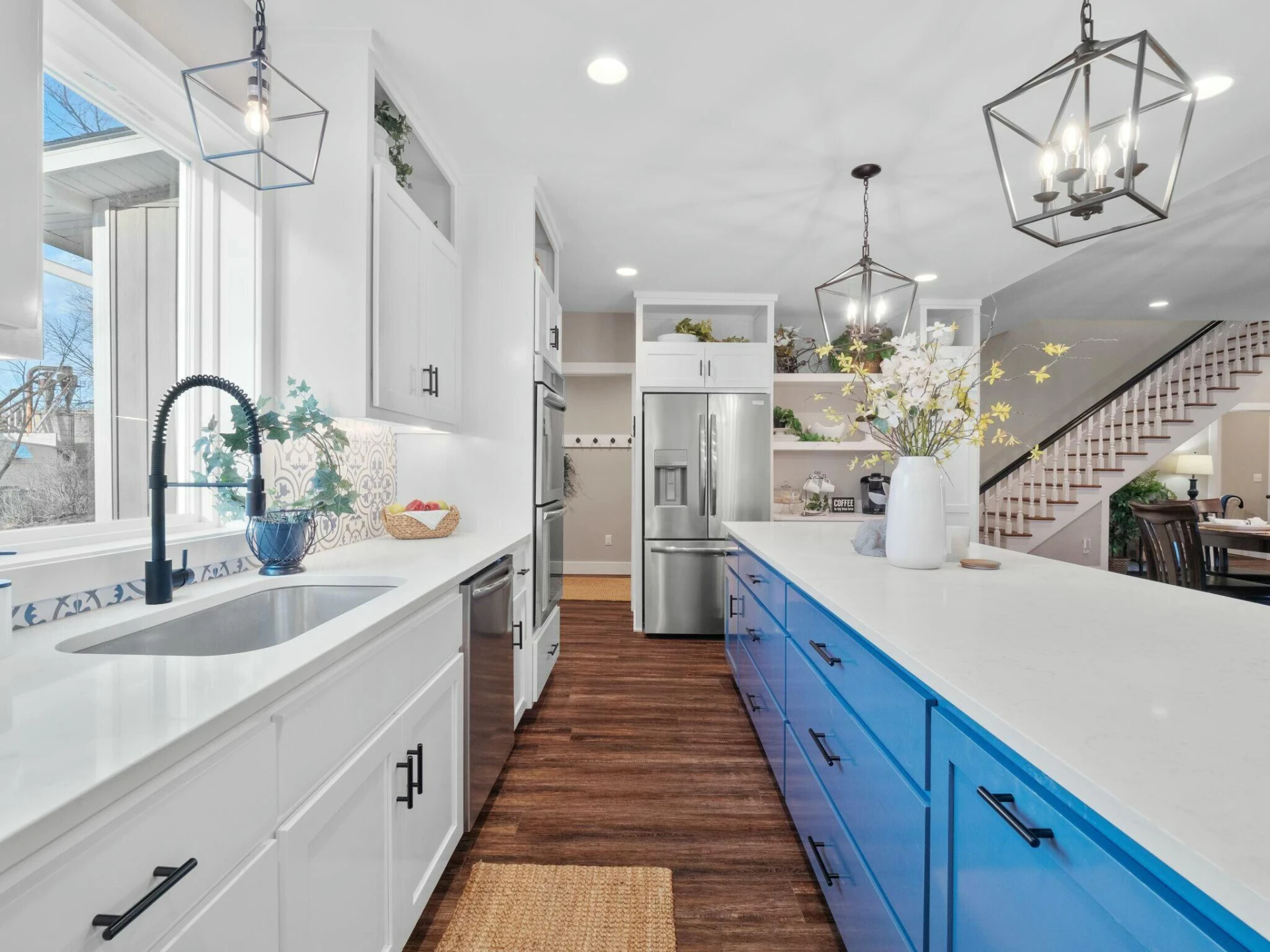 230 Diamond AVE - Photo 25
