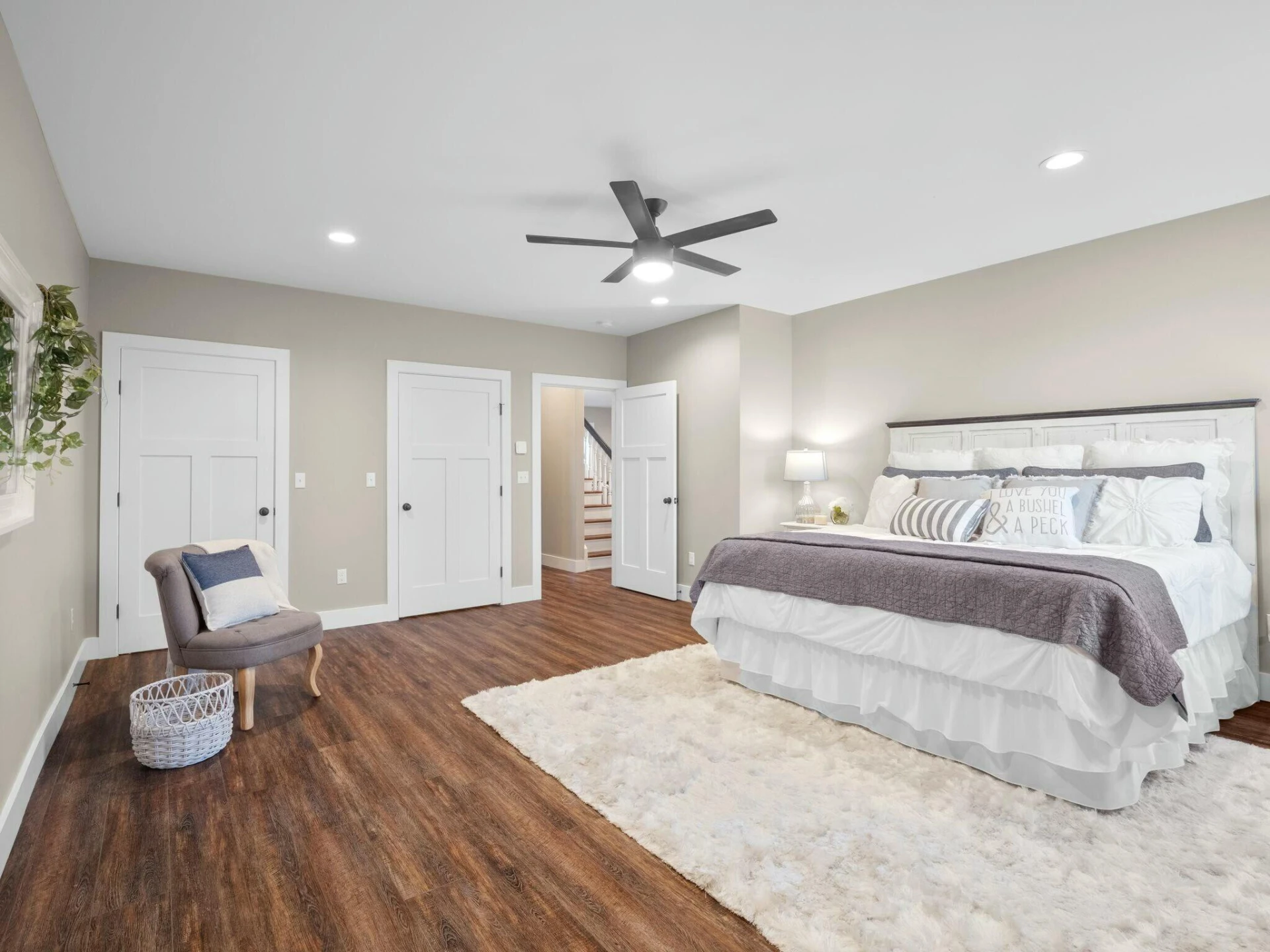 230 Diamond AVE - Photo 28