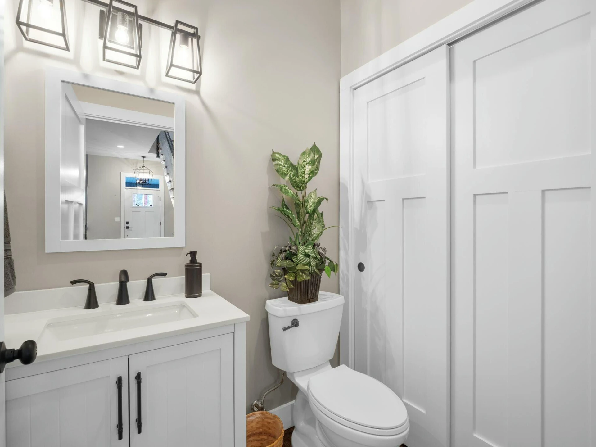 230 Diamond AVE - Photo 42