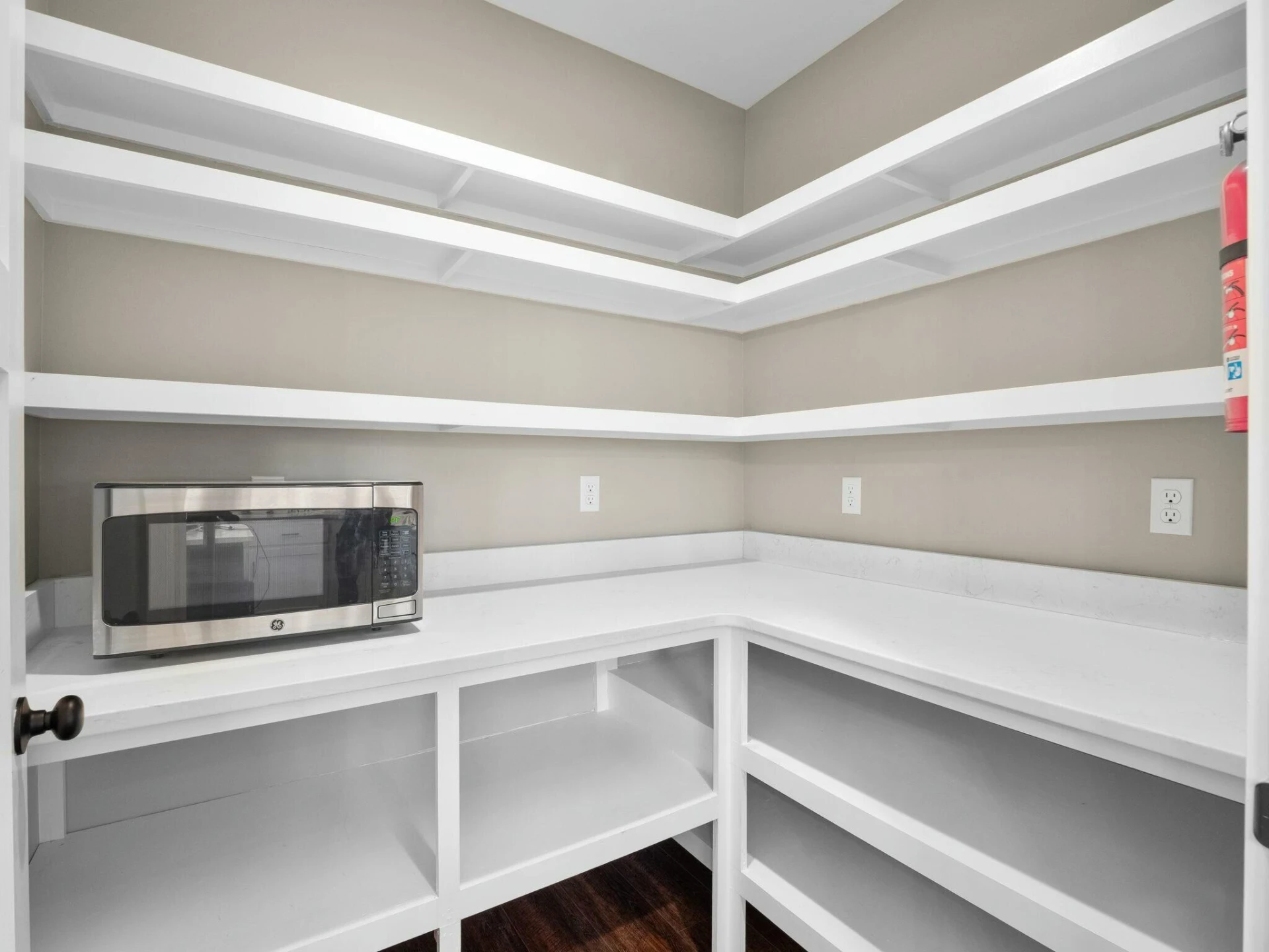 230 Diamond AVE - Photo 45