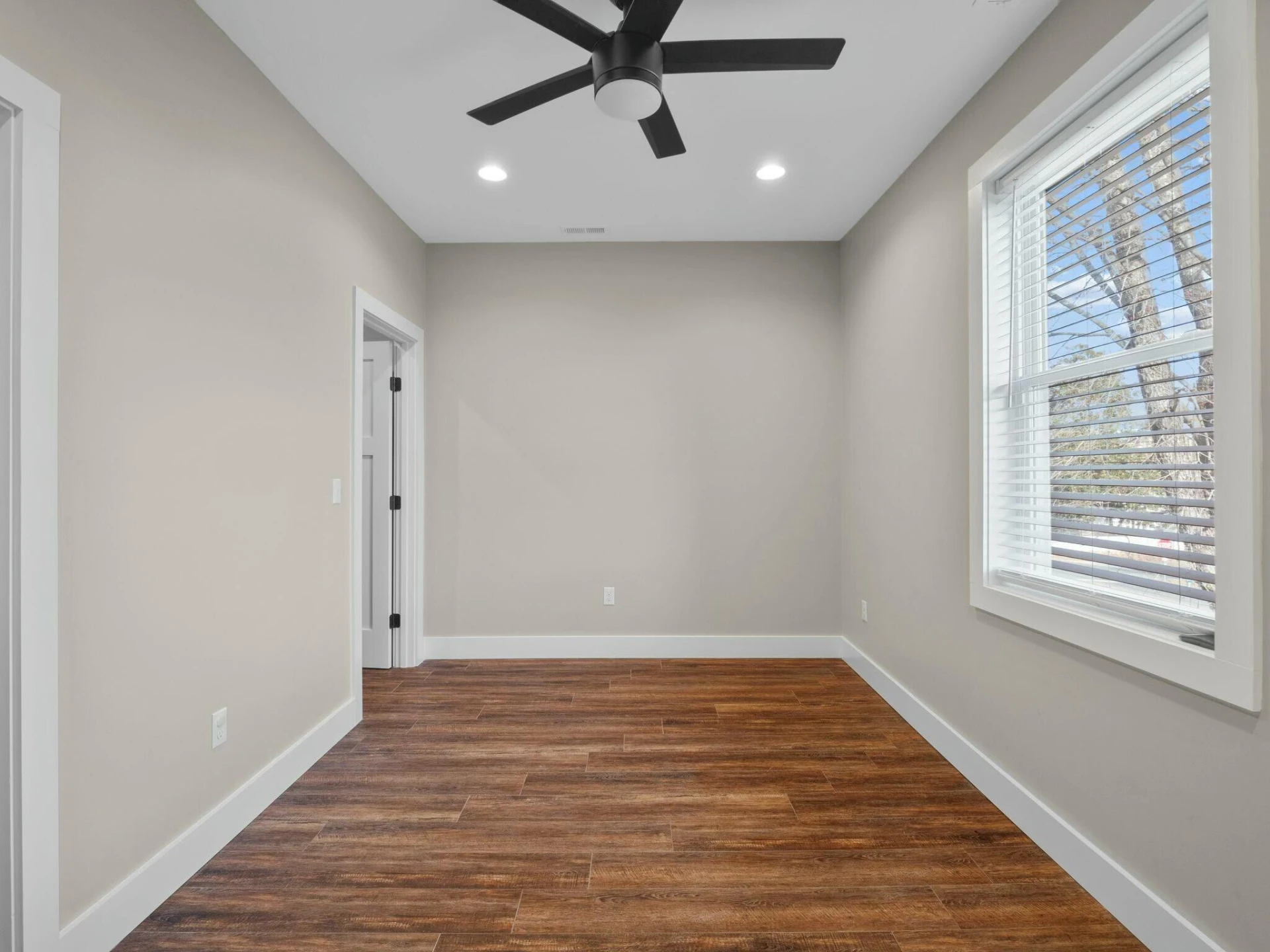 230 Diamond AVE - Photo 47