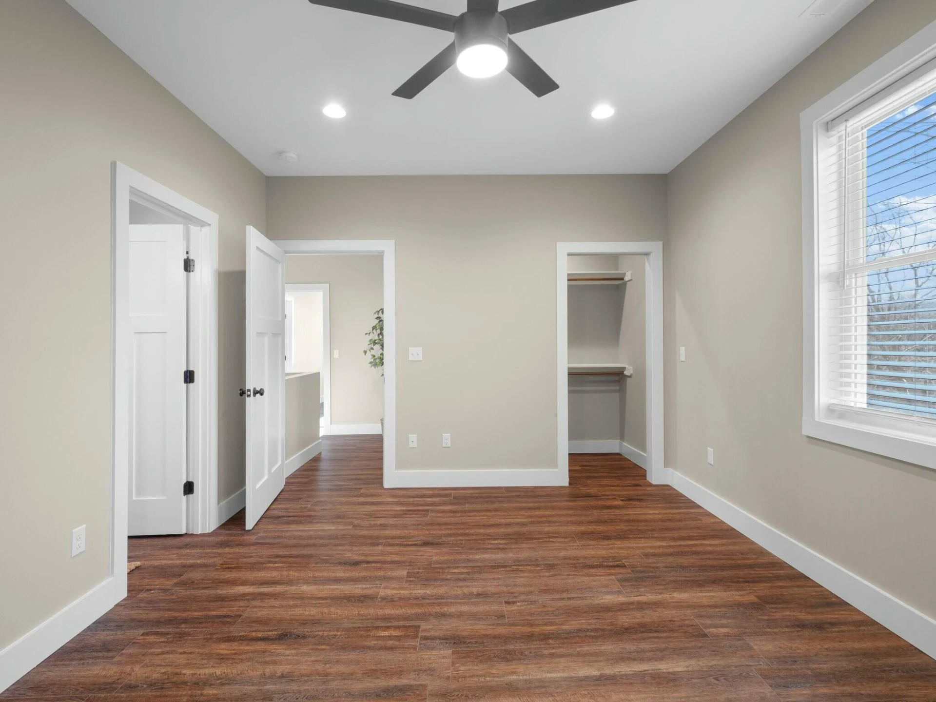 230 Diamond AVE - Photo 50