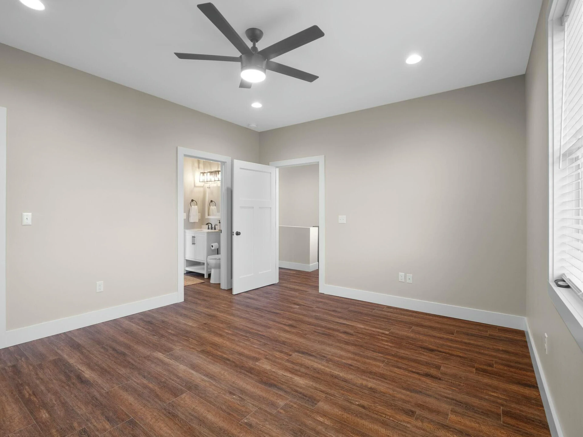 230 Diamond AVE - Photo 53