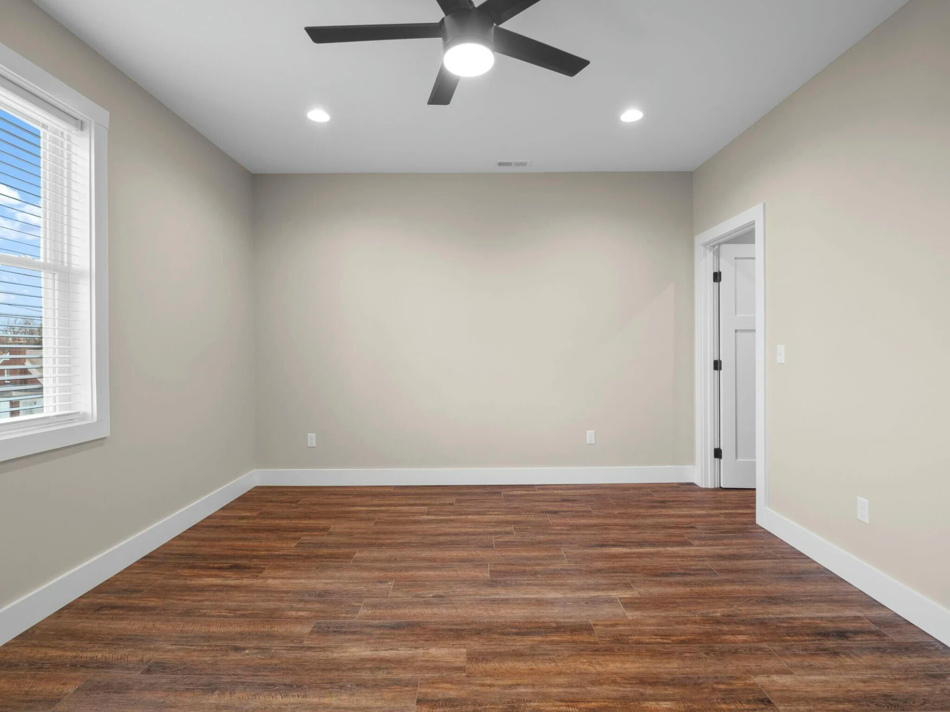 230 Diamond AVE - Photo 54