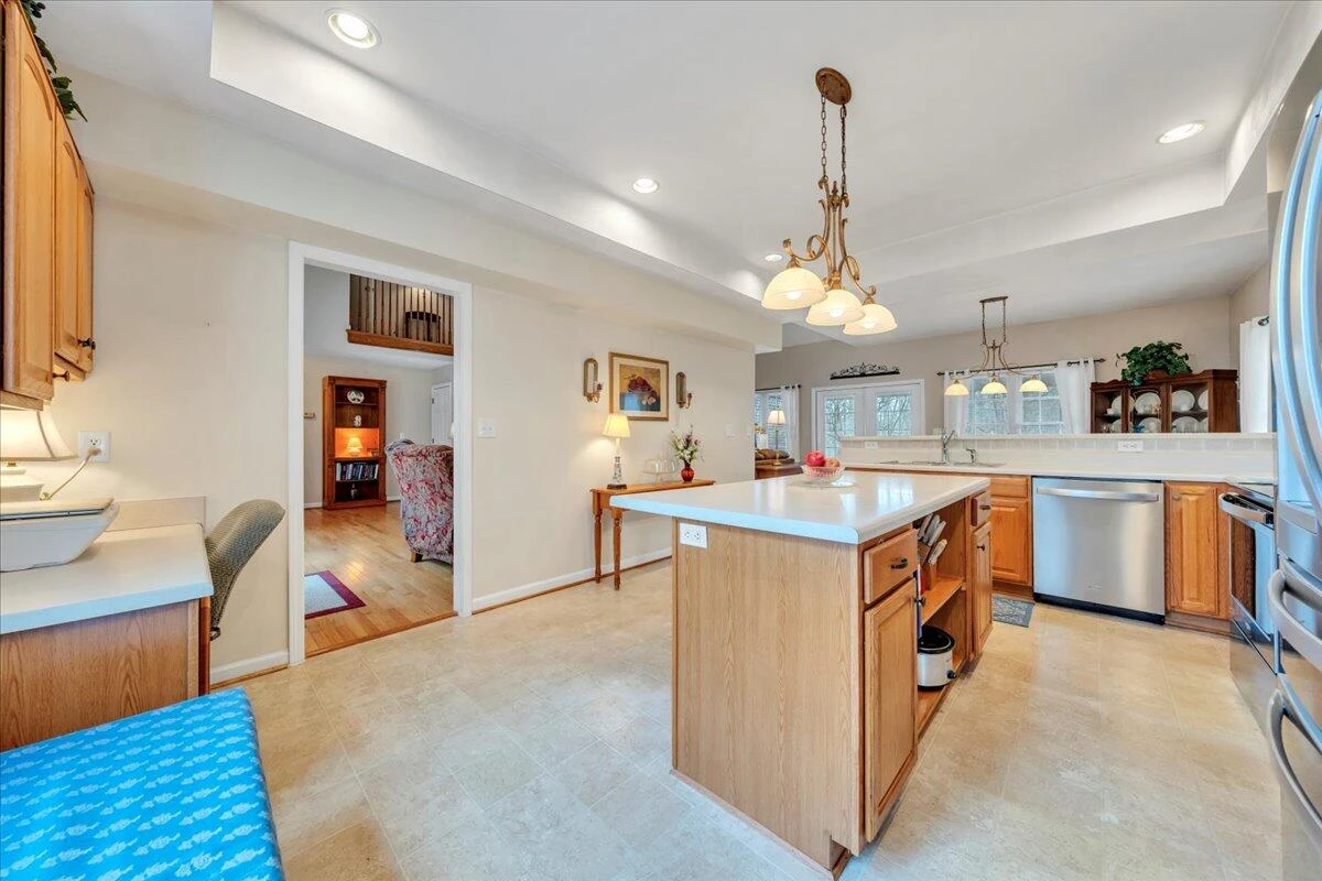 120 Lakecrest DR - Photo 23