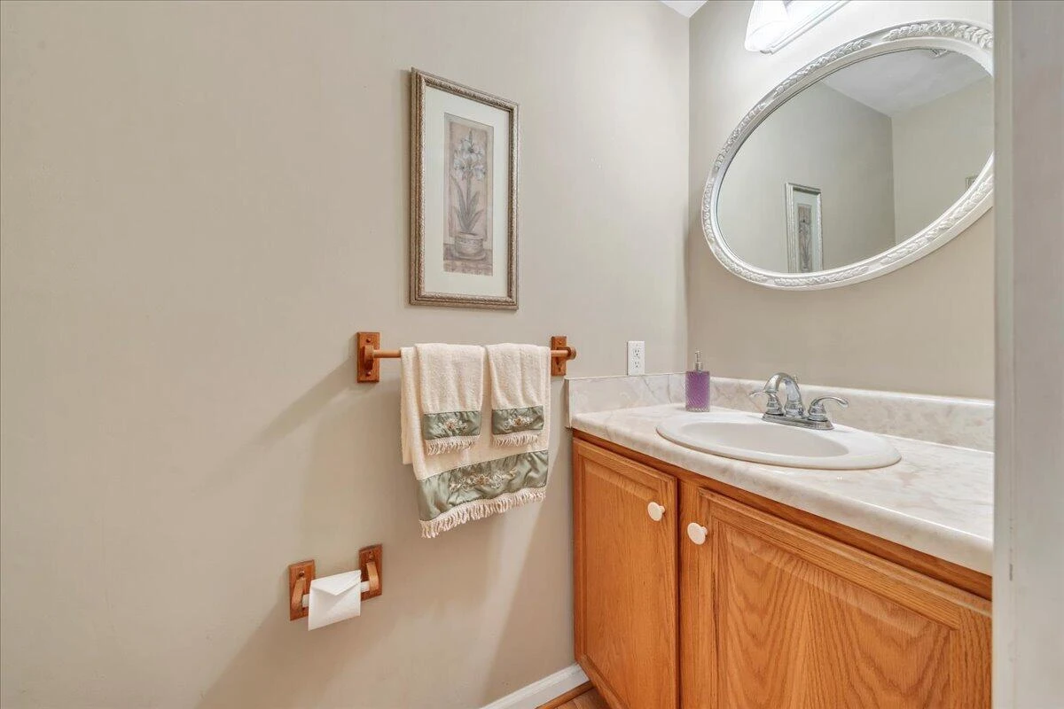 120 Lakecrest DR - Photo 32
