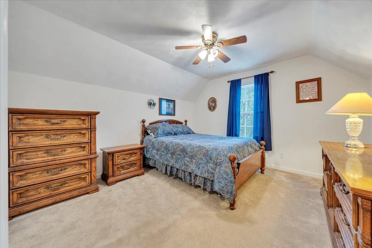 120 Lakecrest DR - Photo 50
