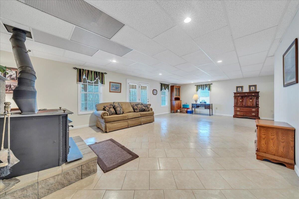 120 Lakecrest DR - Photo 53