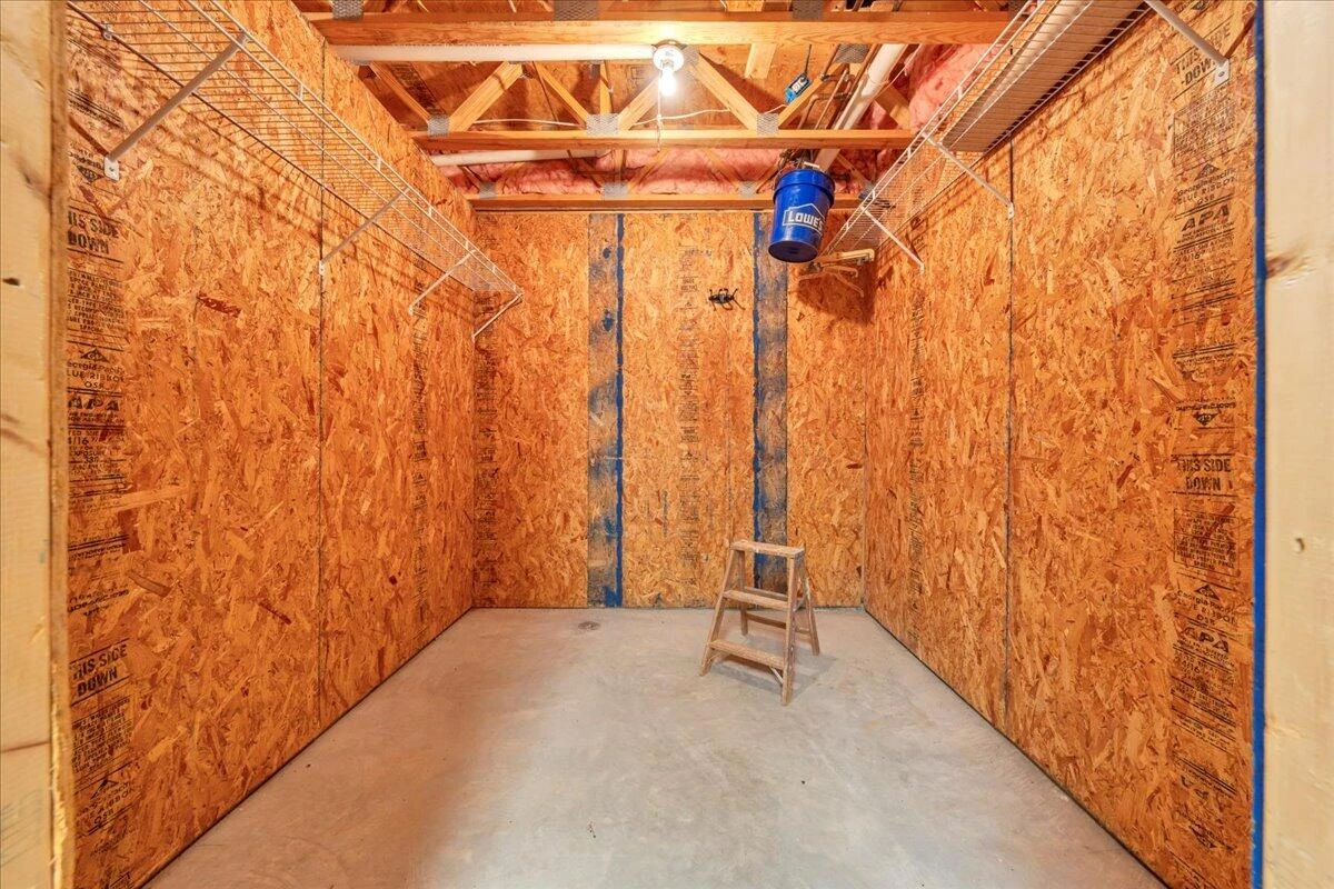 120 Lakecrest DR - Photo 64