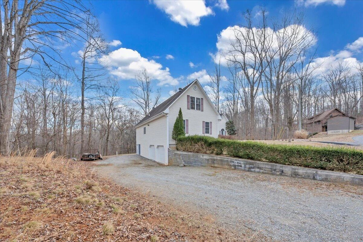 120 Lakecrest DR - Photo 71