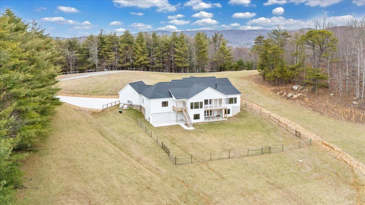 1516 Powder Mill RD