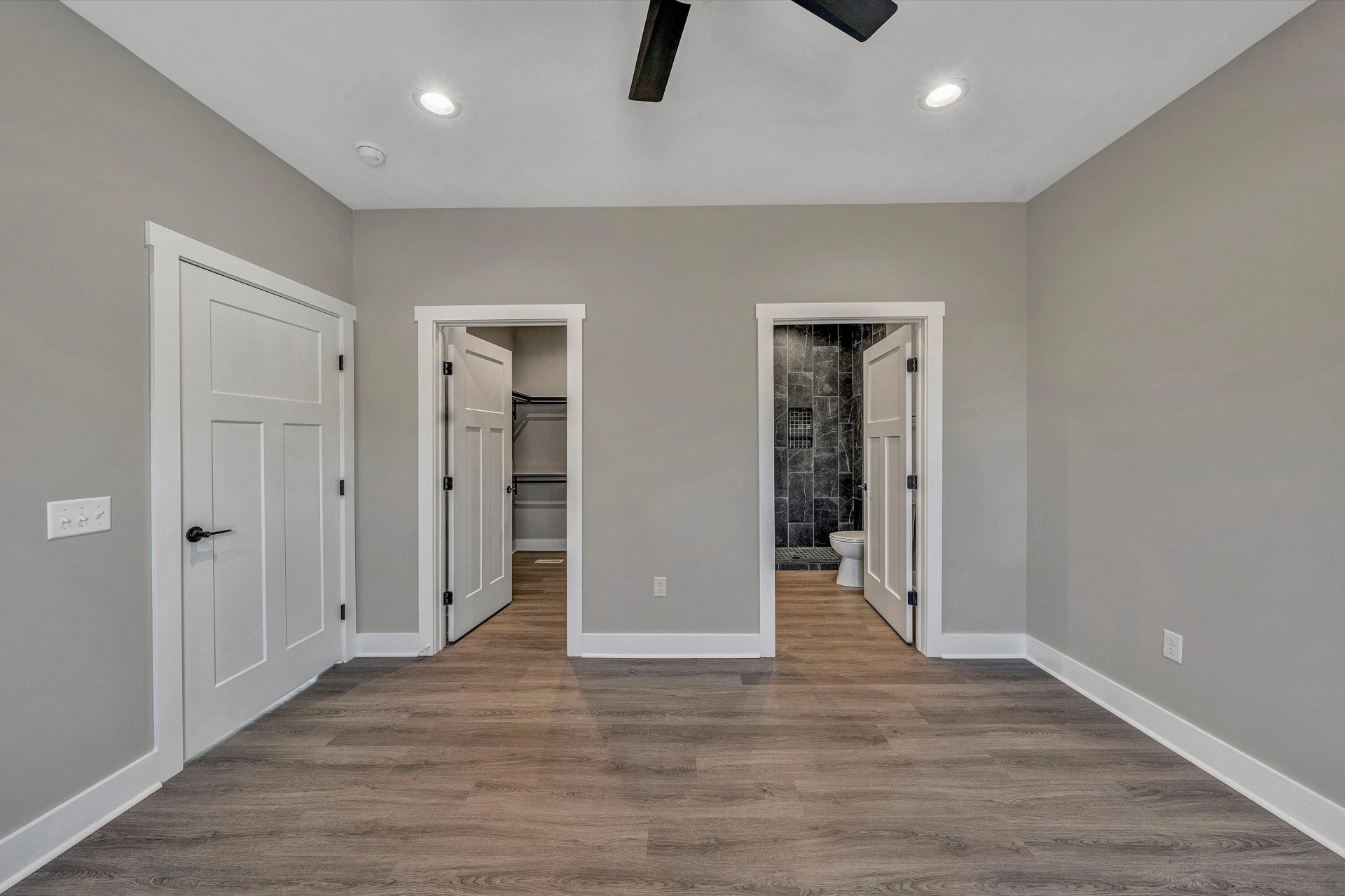 6478 Scruggs RD - Photo 15