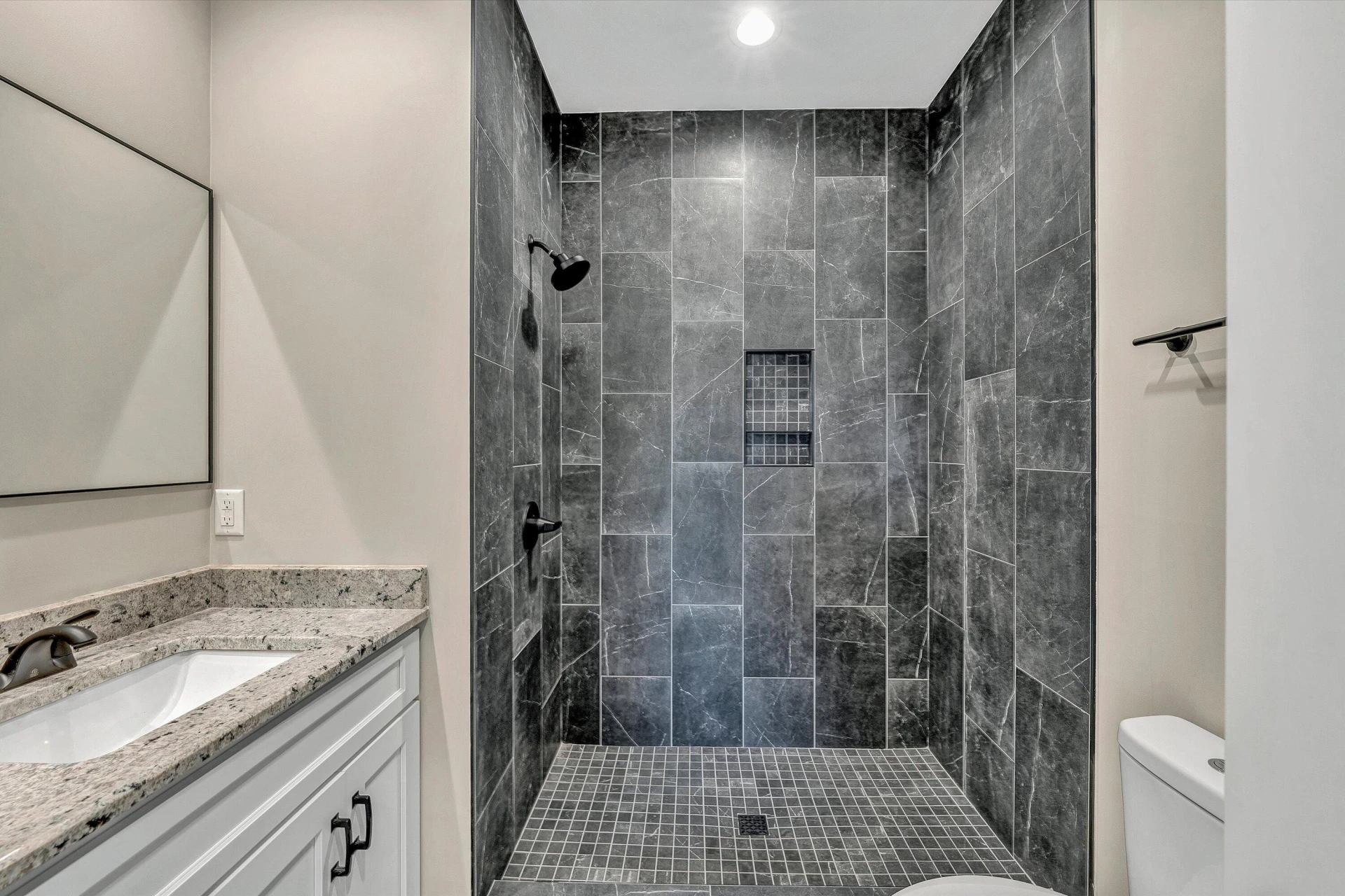 6478 Scruggs RD - Photo 17