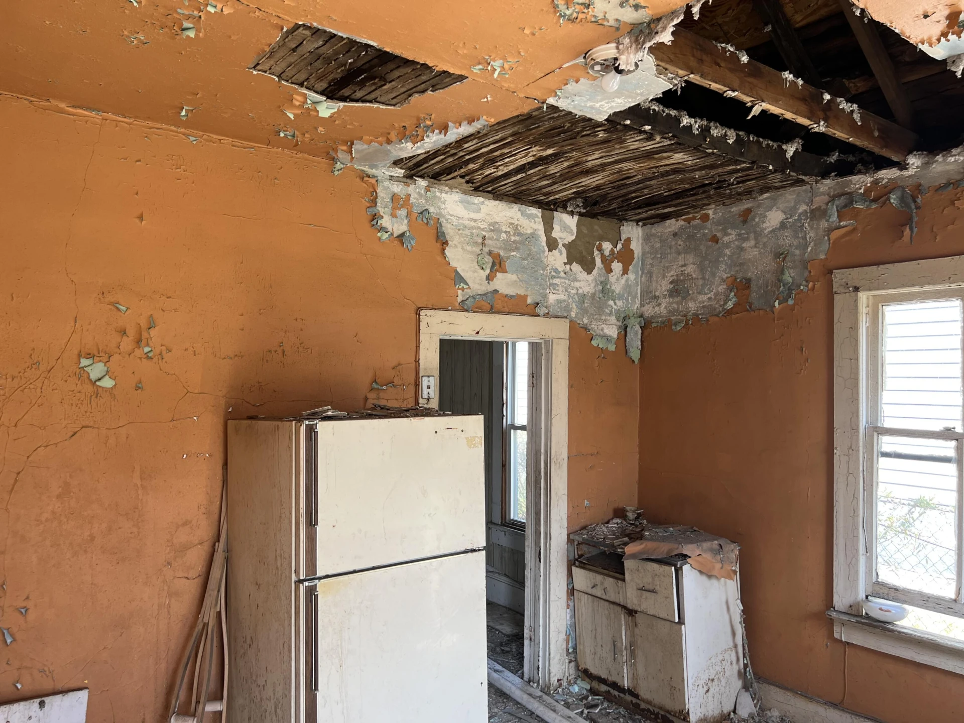 321 E Pine ST - Photo 15