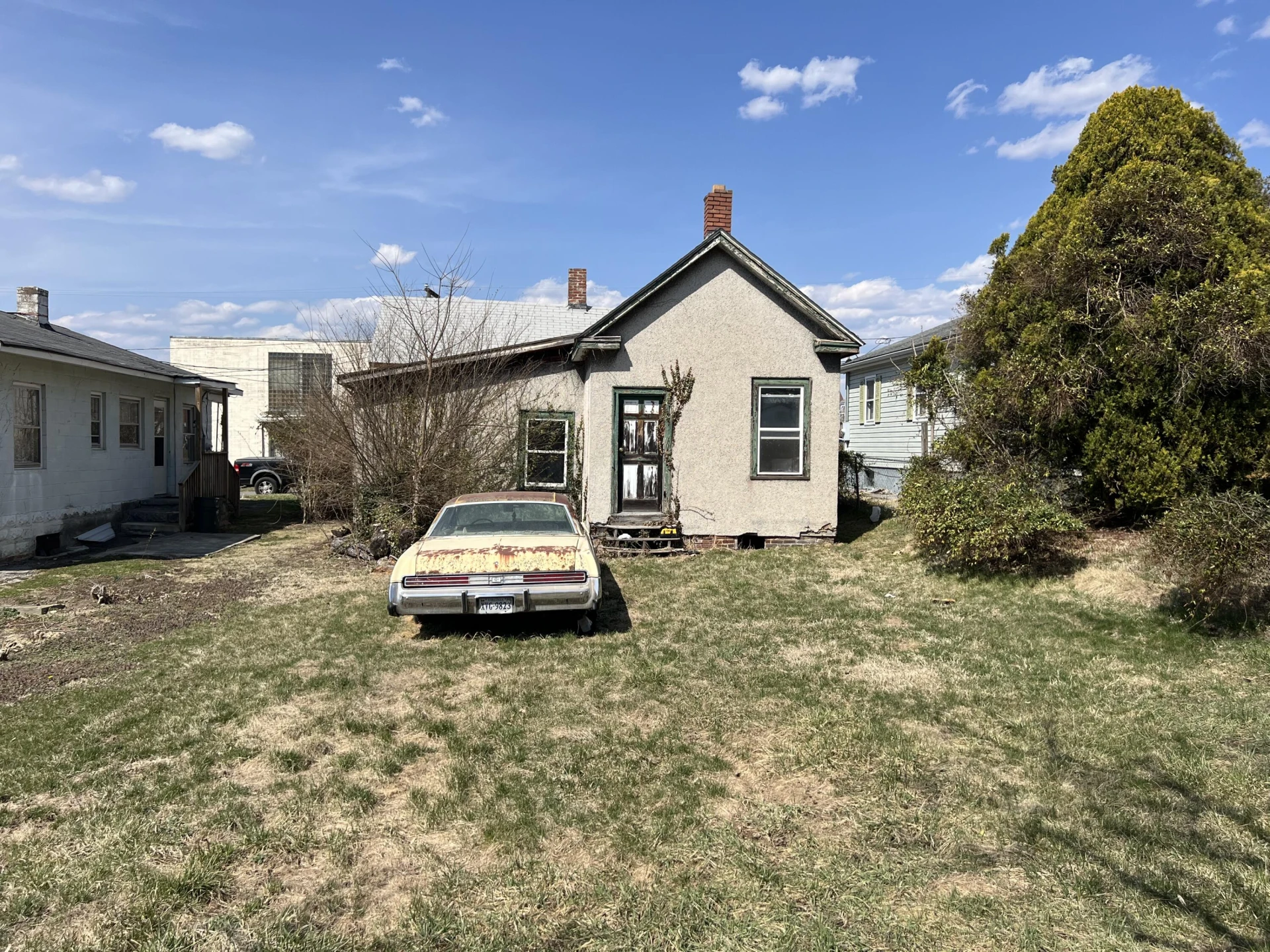 321 E Pine ST - Photo 17