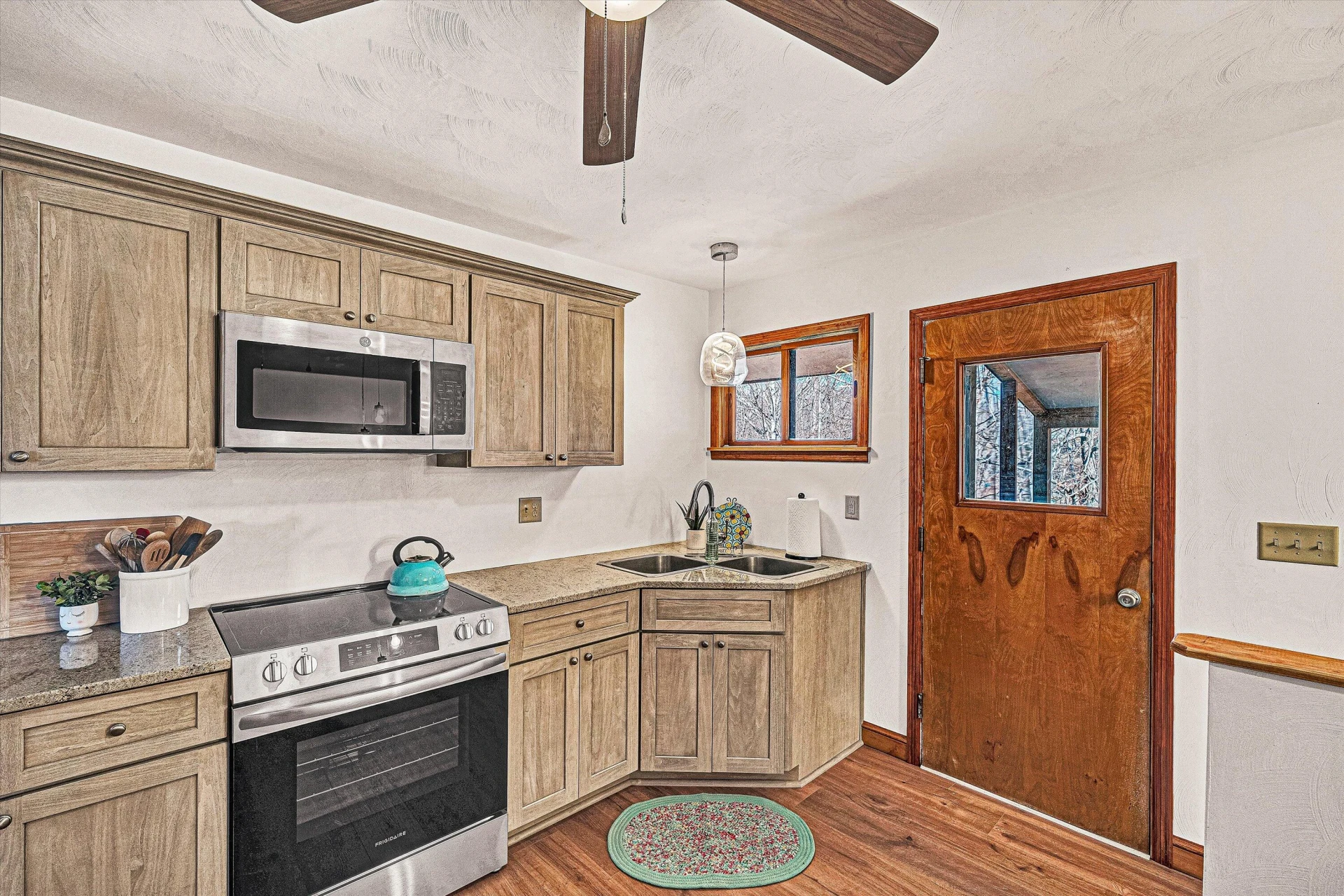 182 Dogwood LN - Photo 11