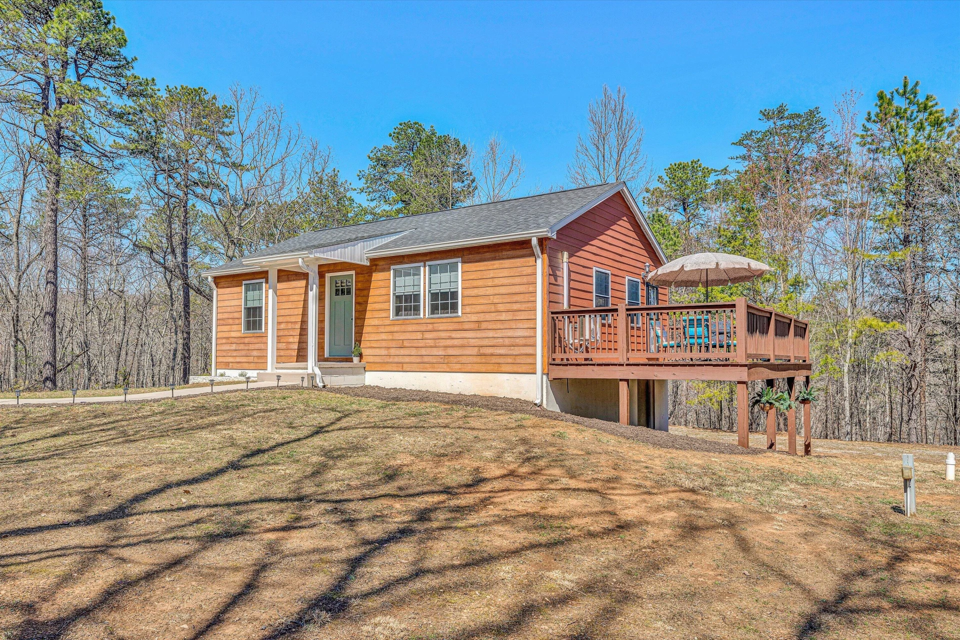 6892 Tolers Ferry RD