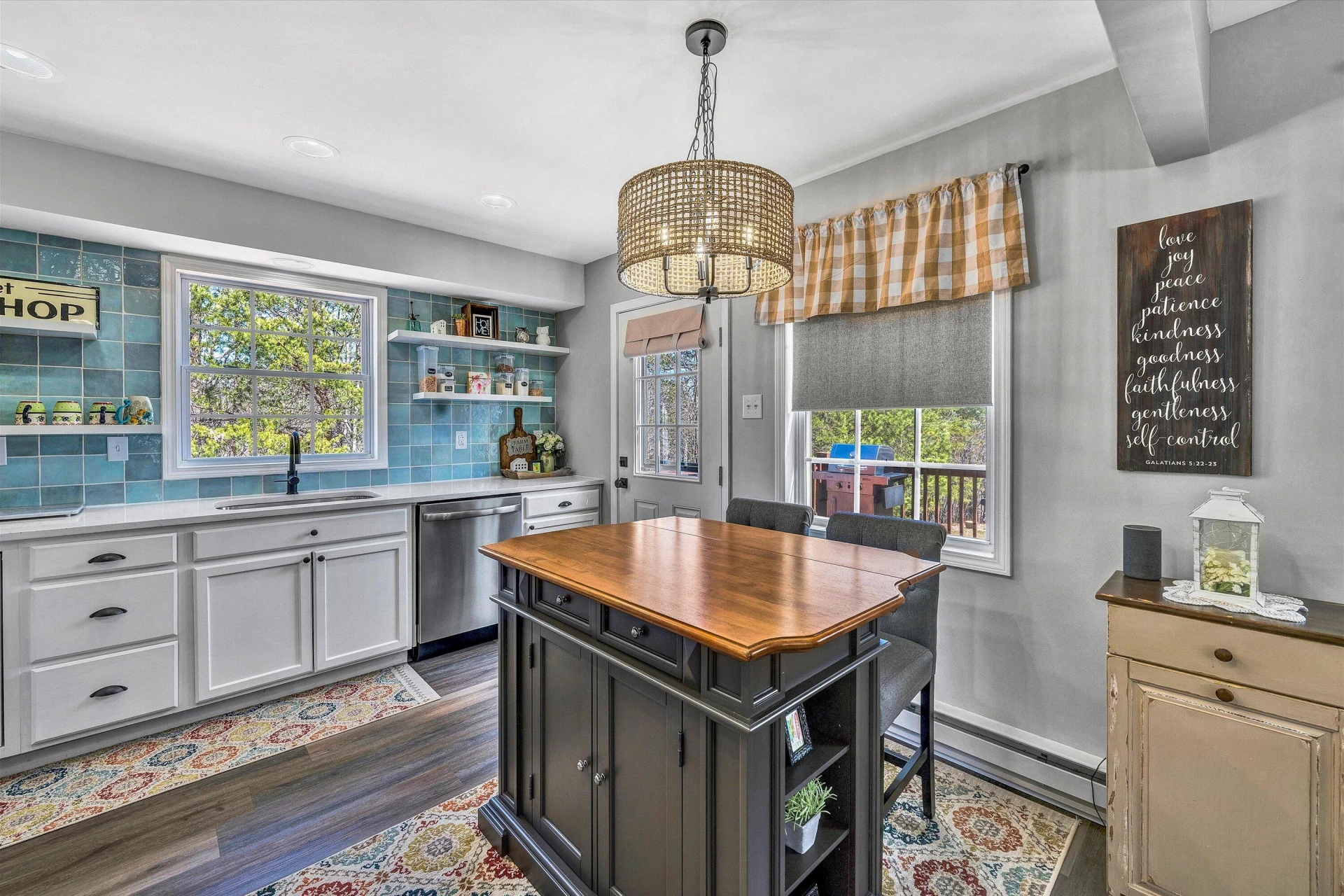 6892 Tolers Ferry RD - Photo 4
