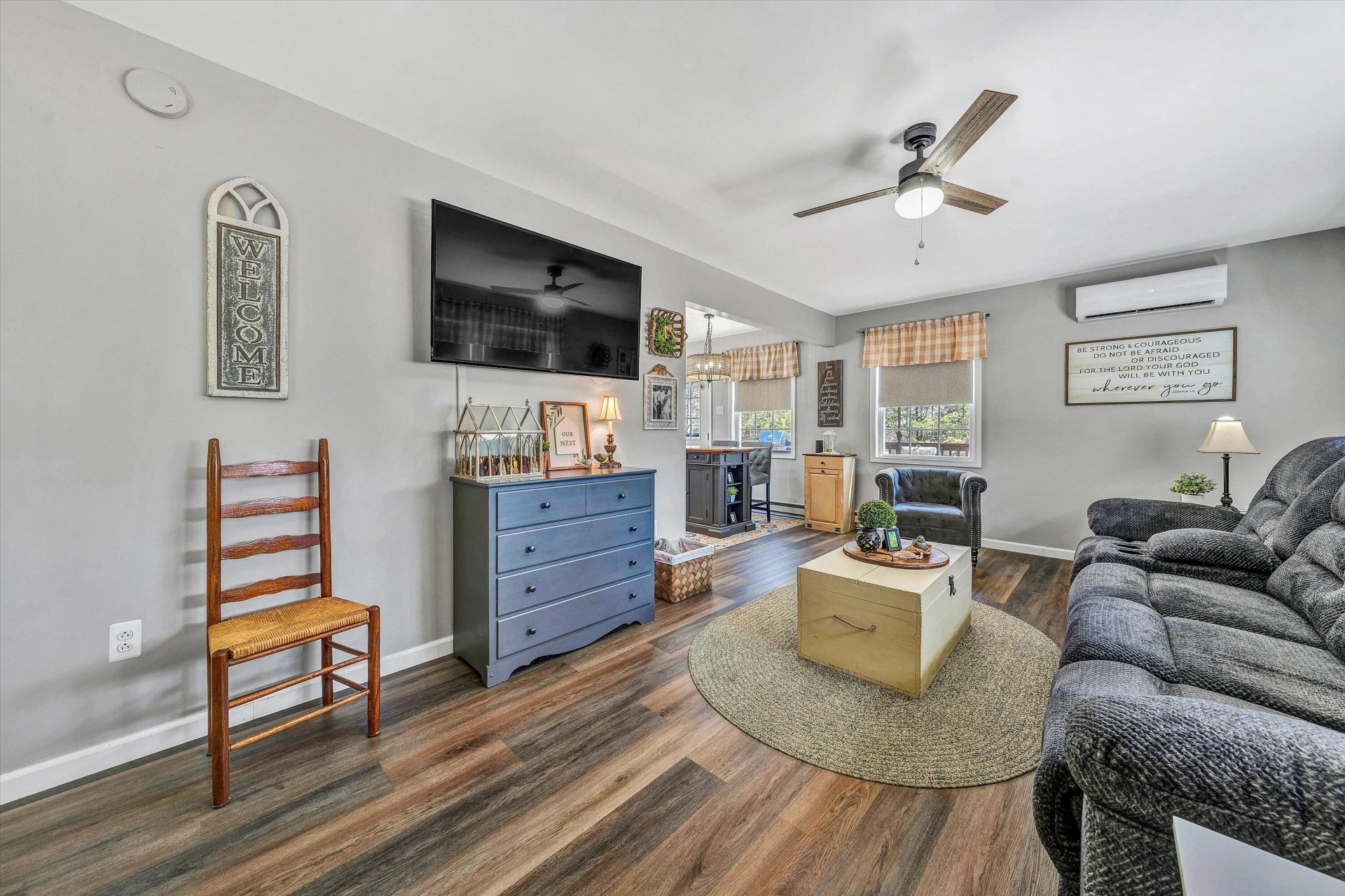 6892 Tolers Ferry RD - Photo 8