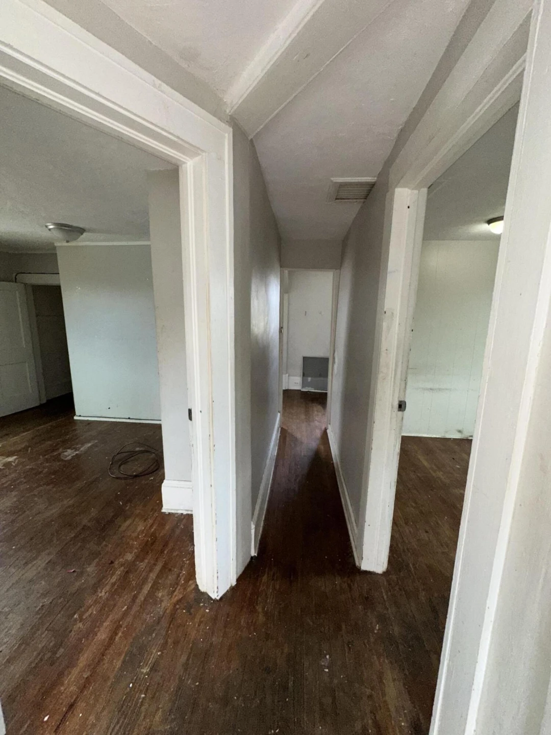 1224 Thomas AVE NW - Photo 12
