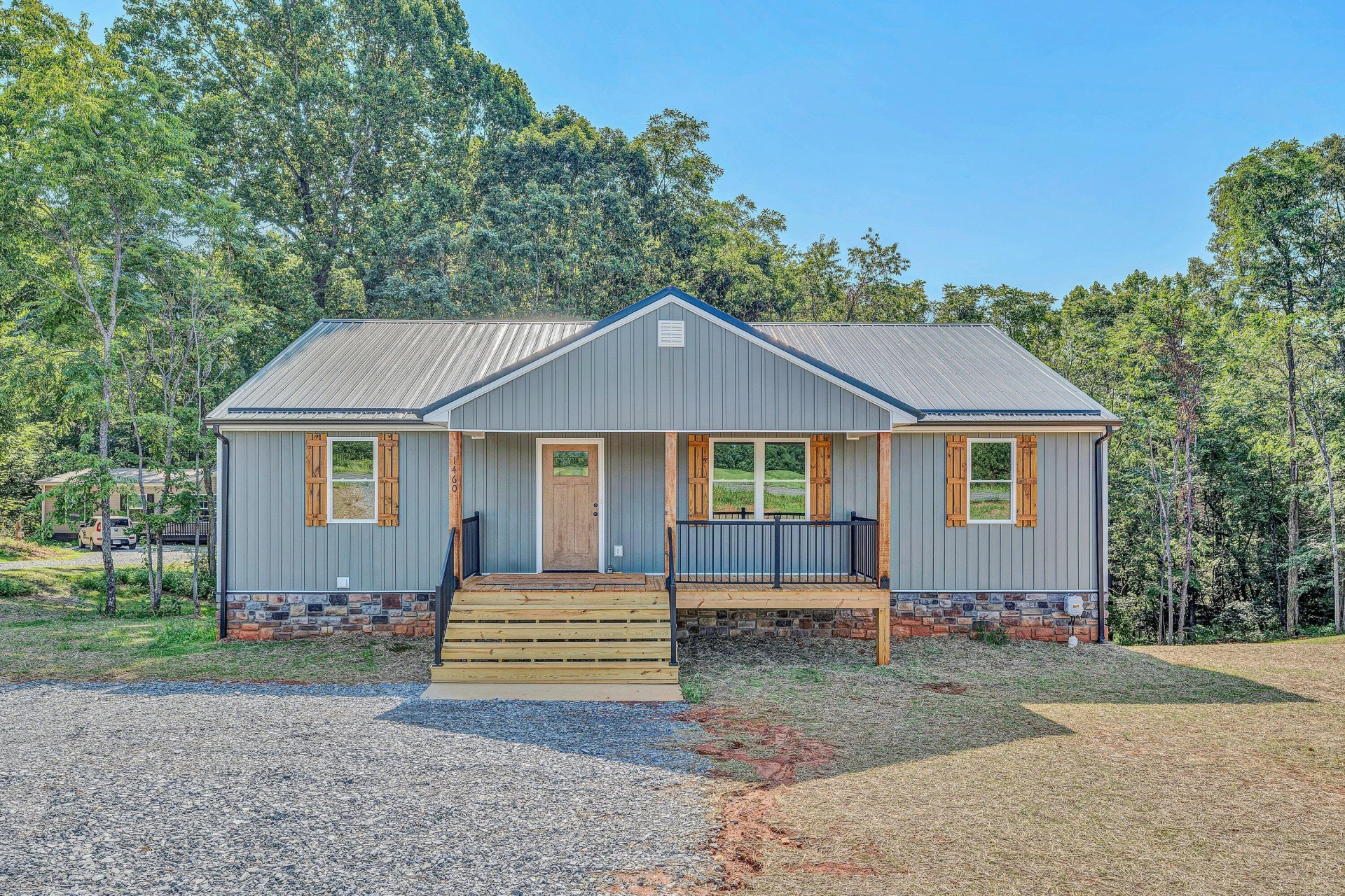 1460 White House RD
