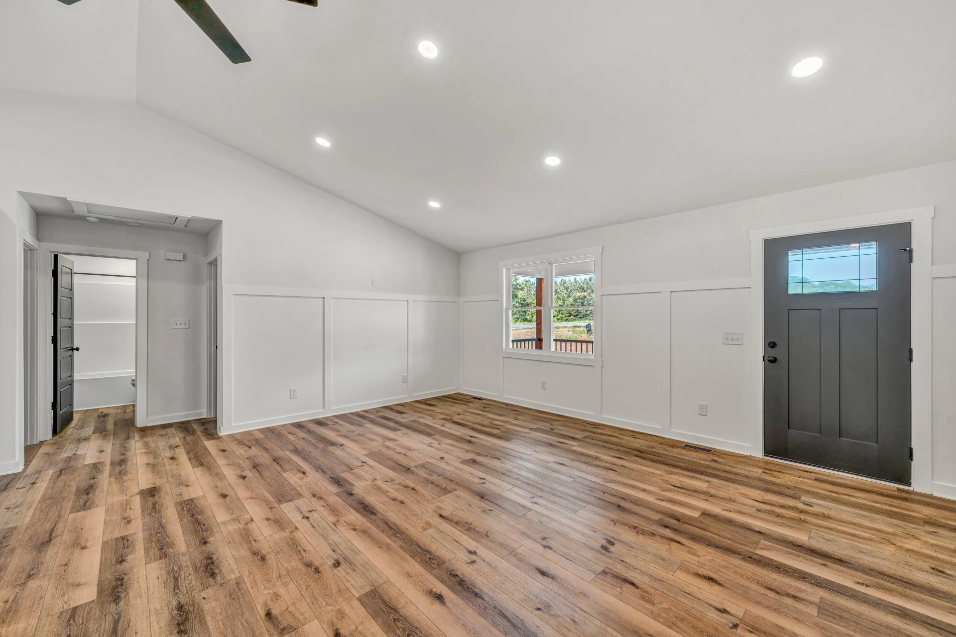 1460 White House RD - Photo 3