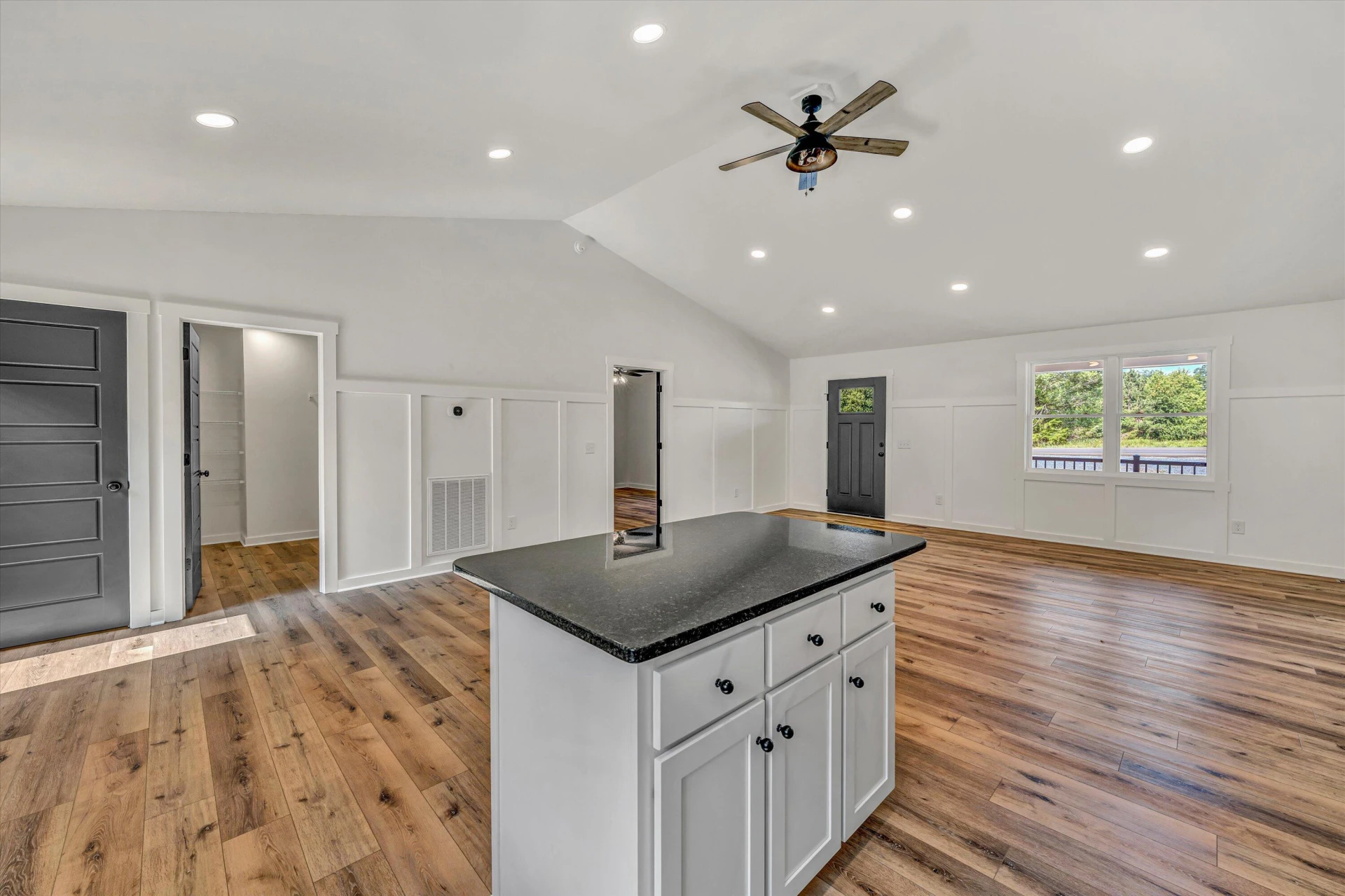 1484 White House RD - Photo 10