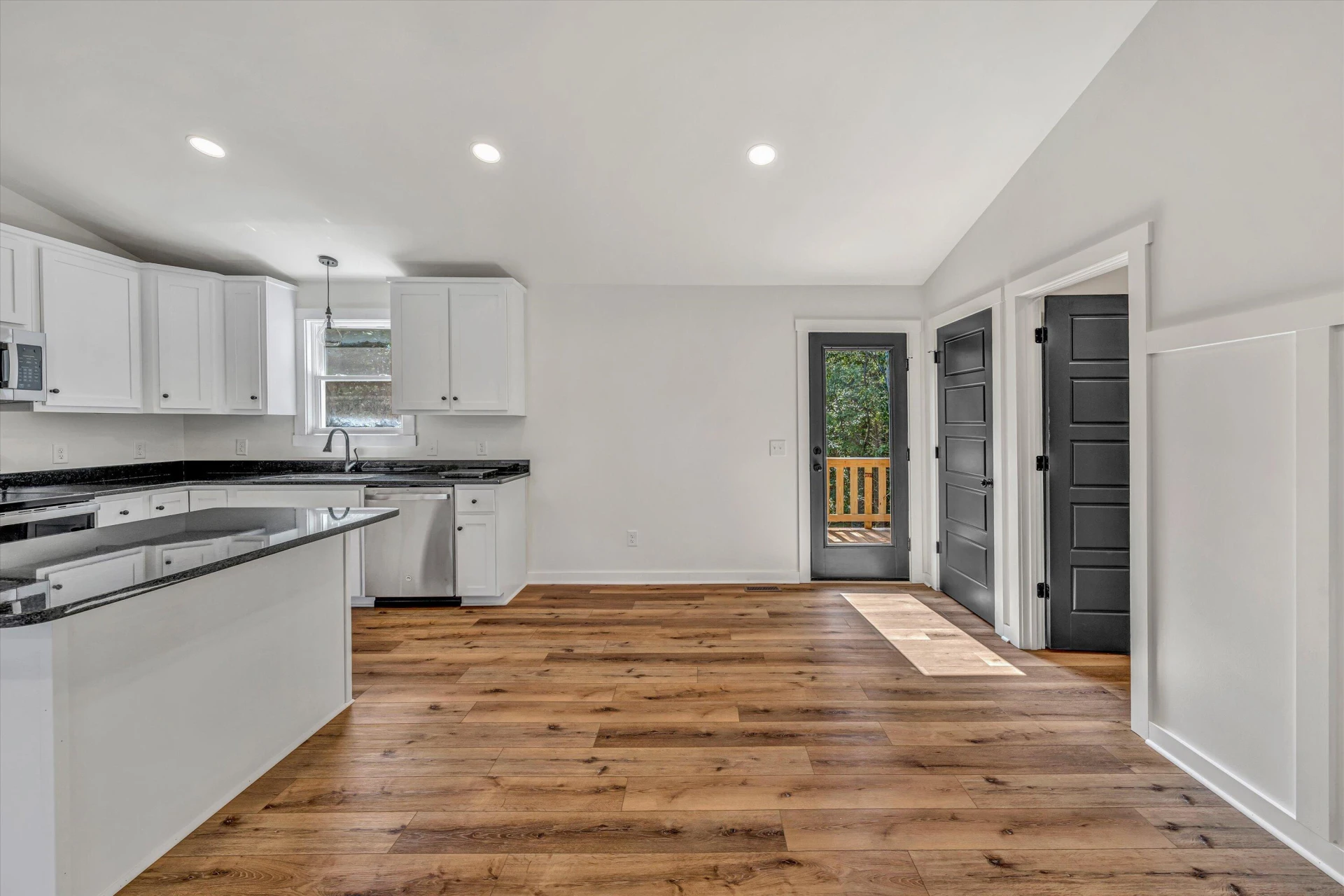 1484 White House RD - Photo 11