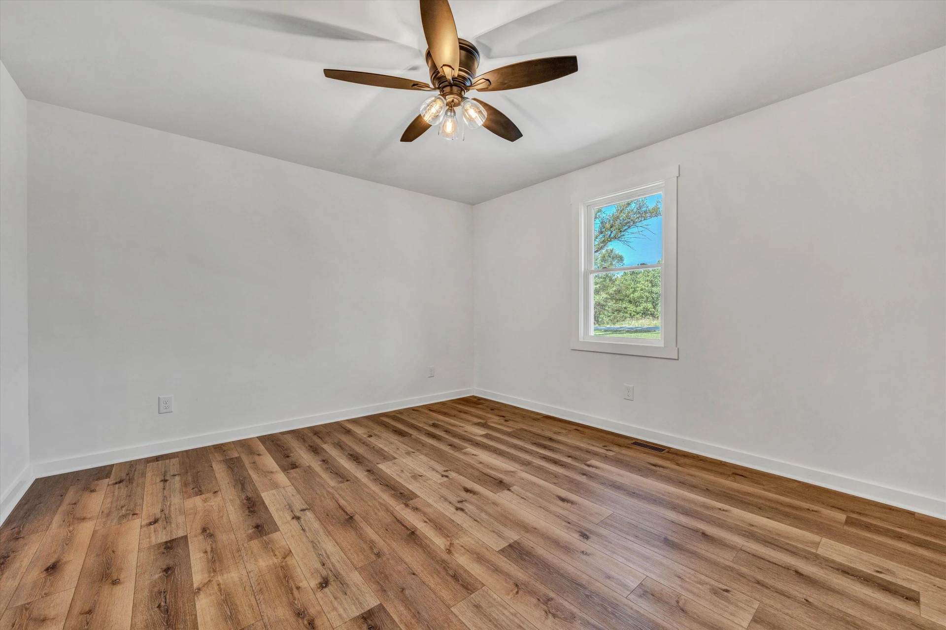 1484 White House RD - Photo 12
