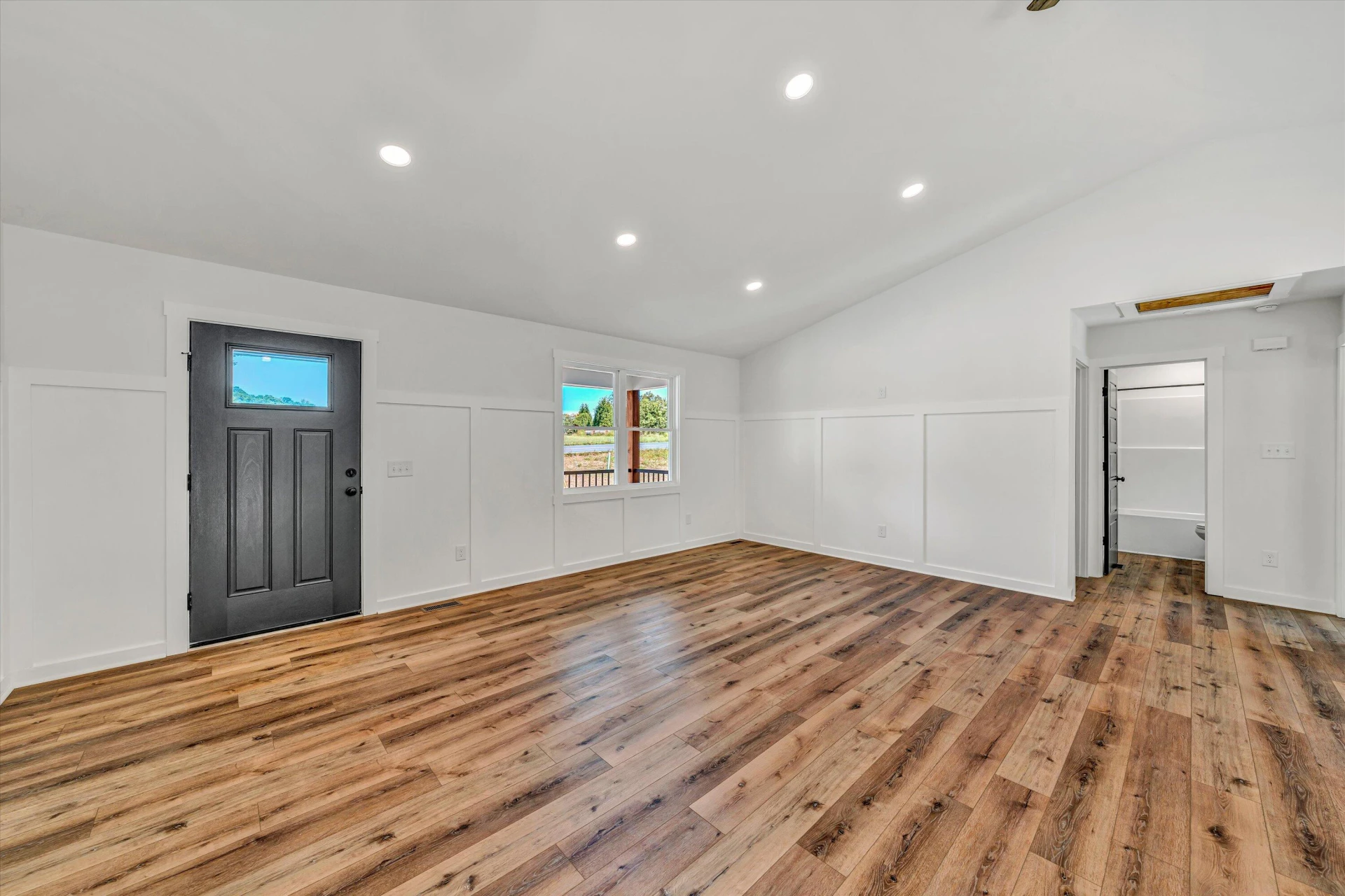 1484 White House RD - Photo 3