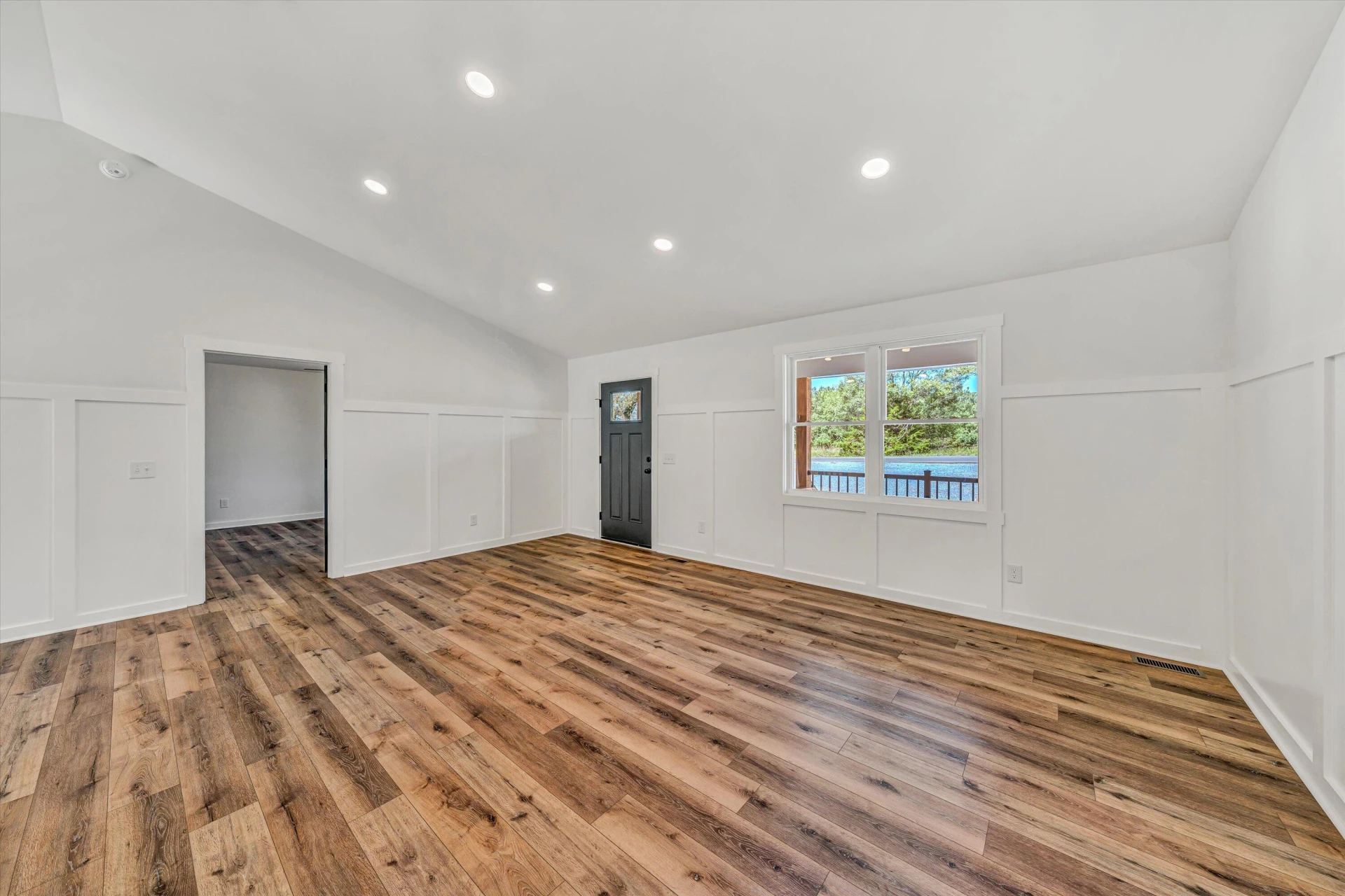 1484 White House RD - Photo 4