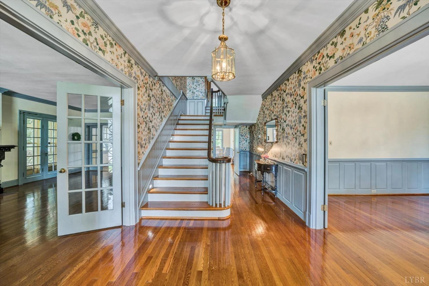 846 College ST - Photo 6