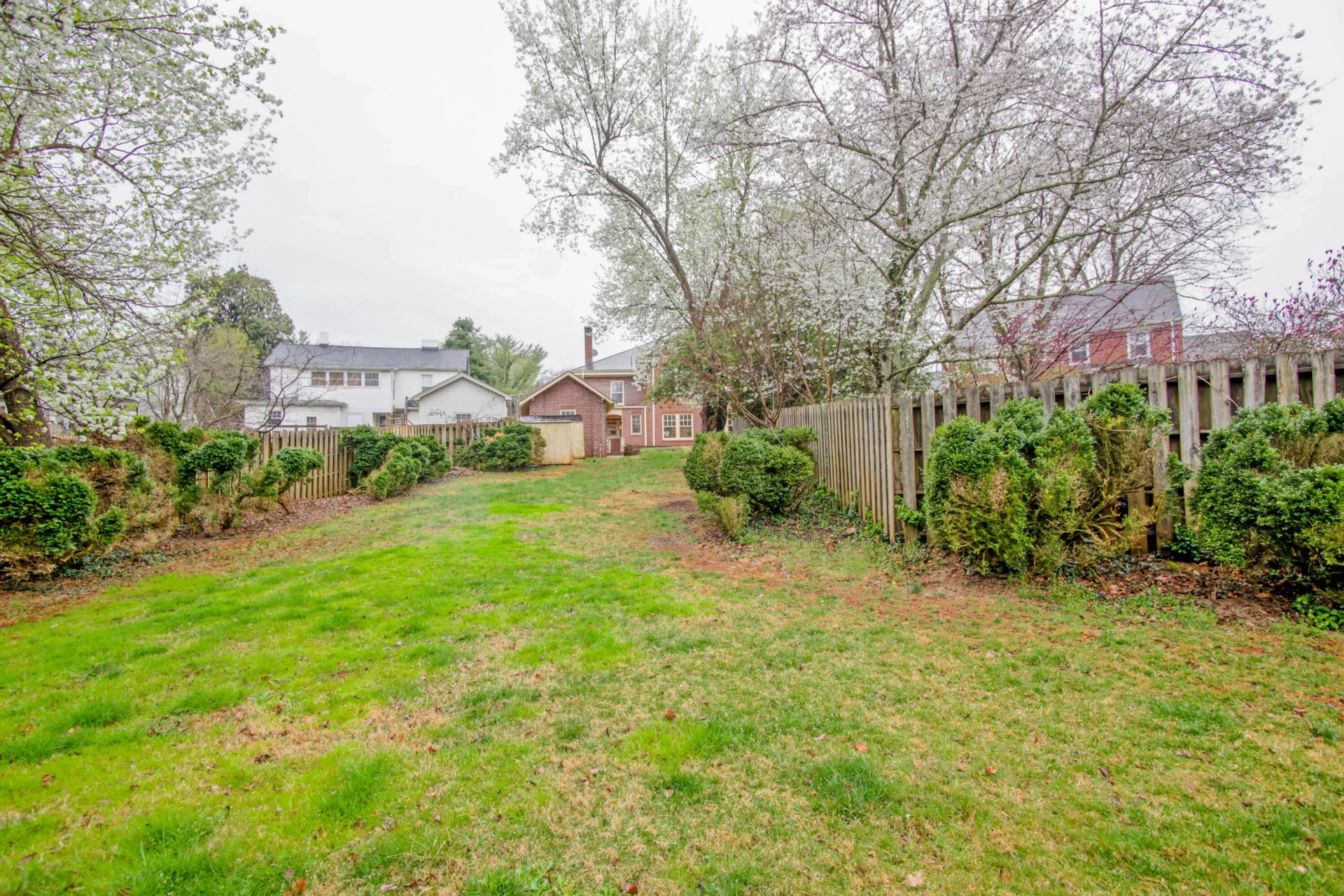 846 College ST - Photo 67