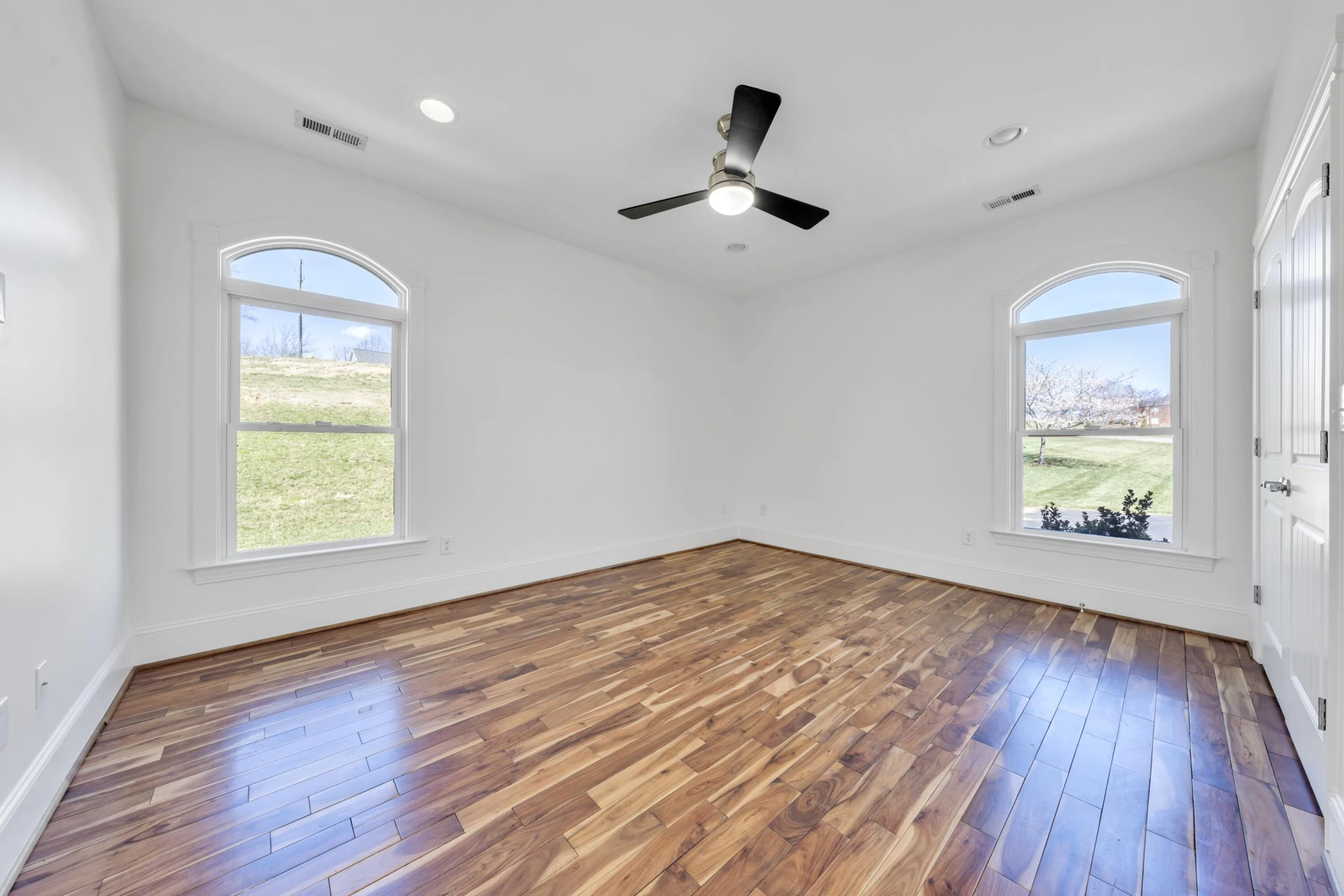 7425 Willow Leaf CIR - Photo 37