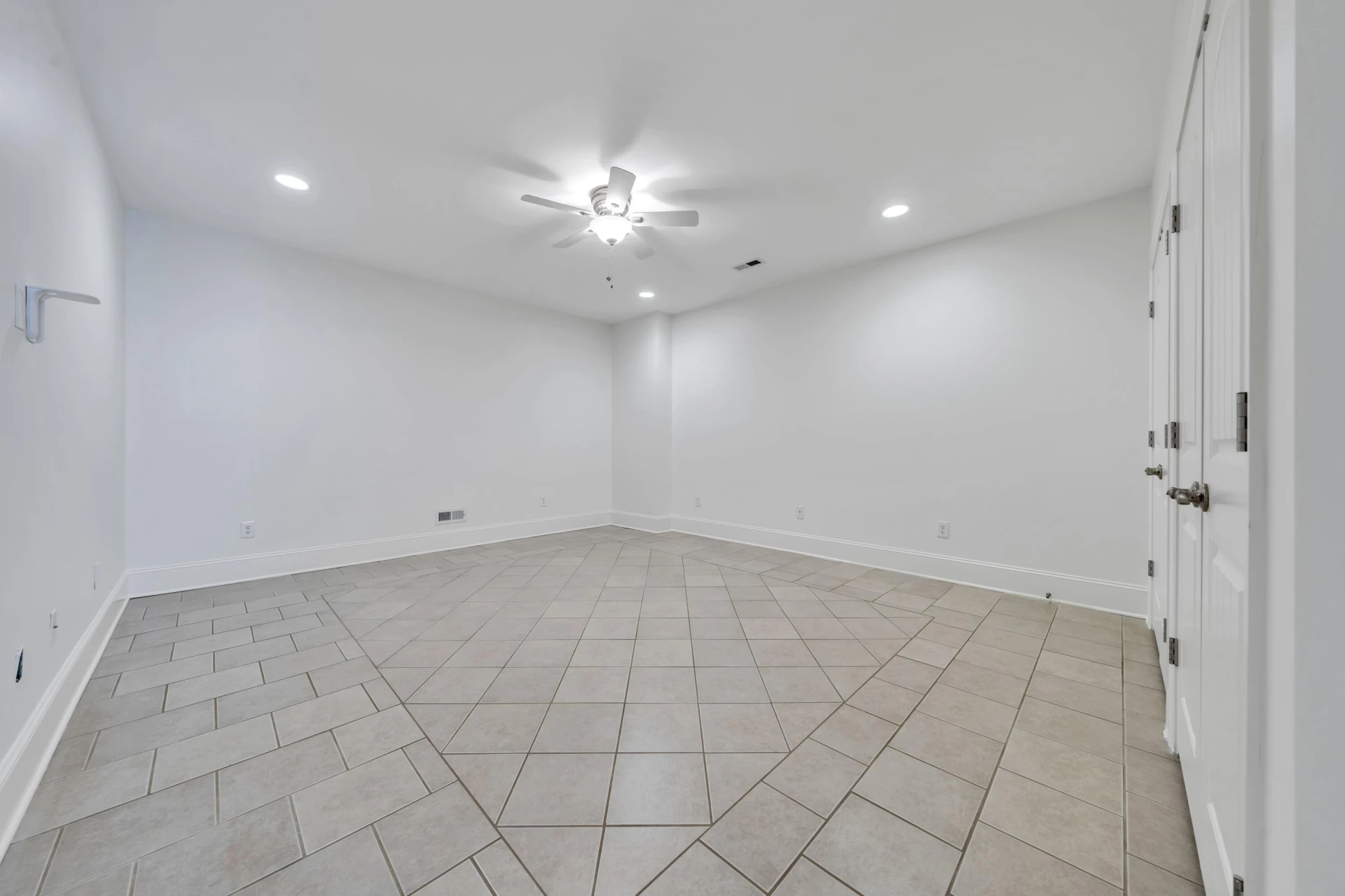 7425 Willow Leaf CIR - Photo 61