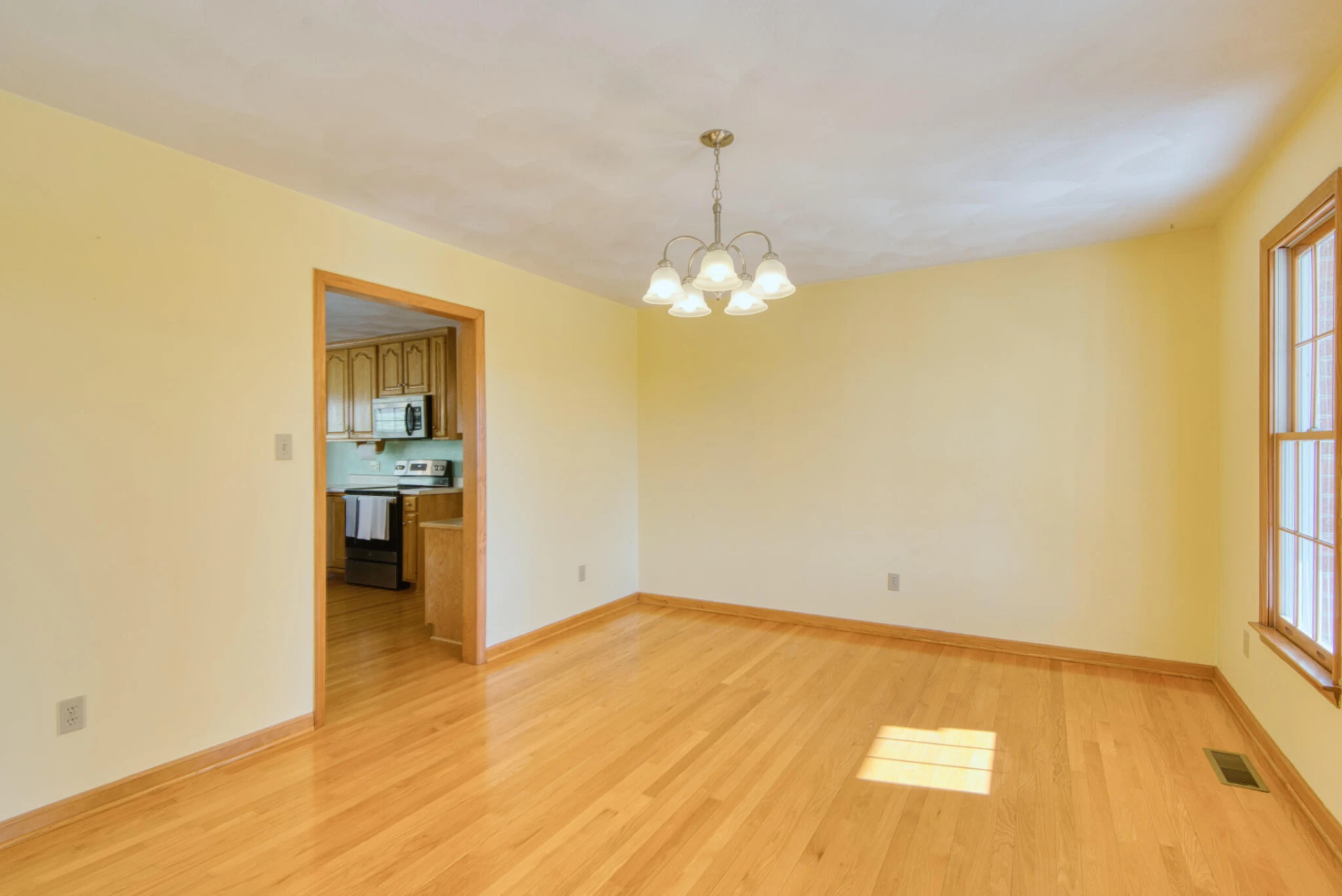 195 Showalter RD NW - Photo 18