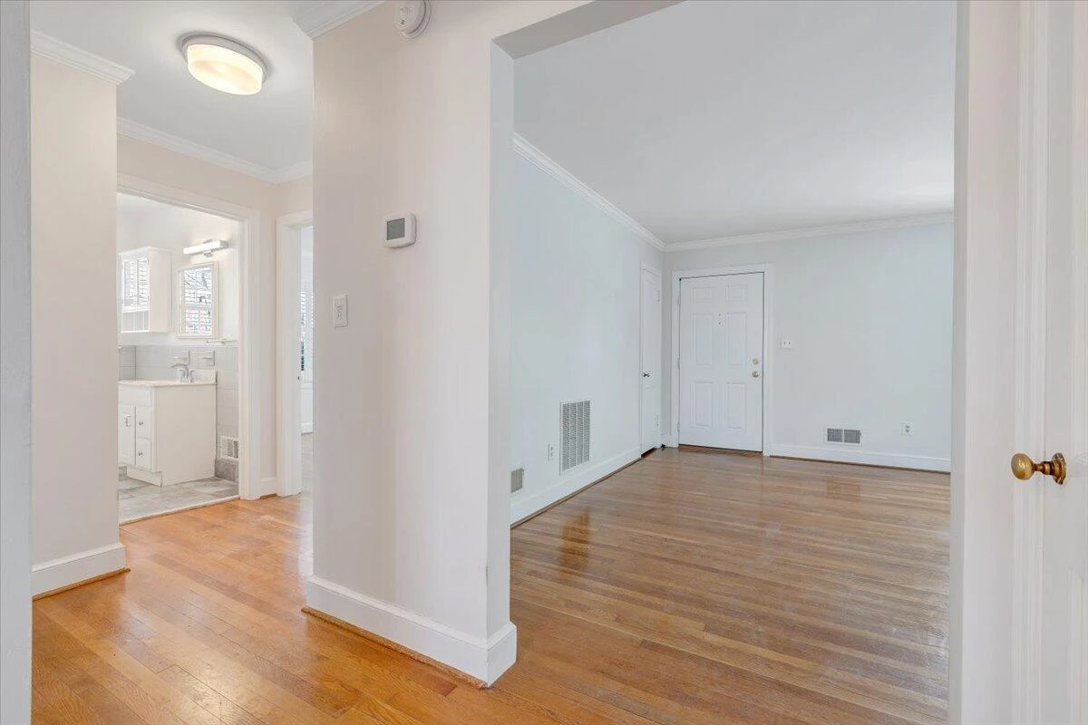2937 Oak Crest AVE SW - Photo 19