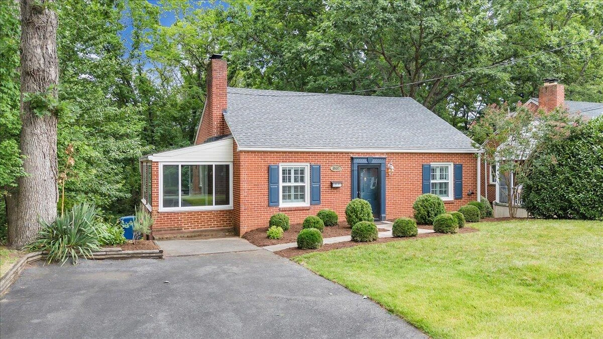 2937 Oak Crest AVE SW - Photo 42